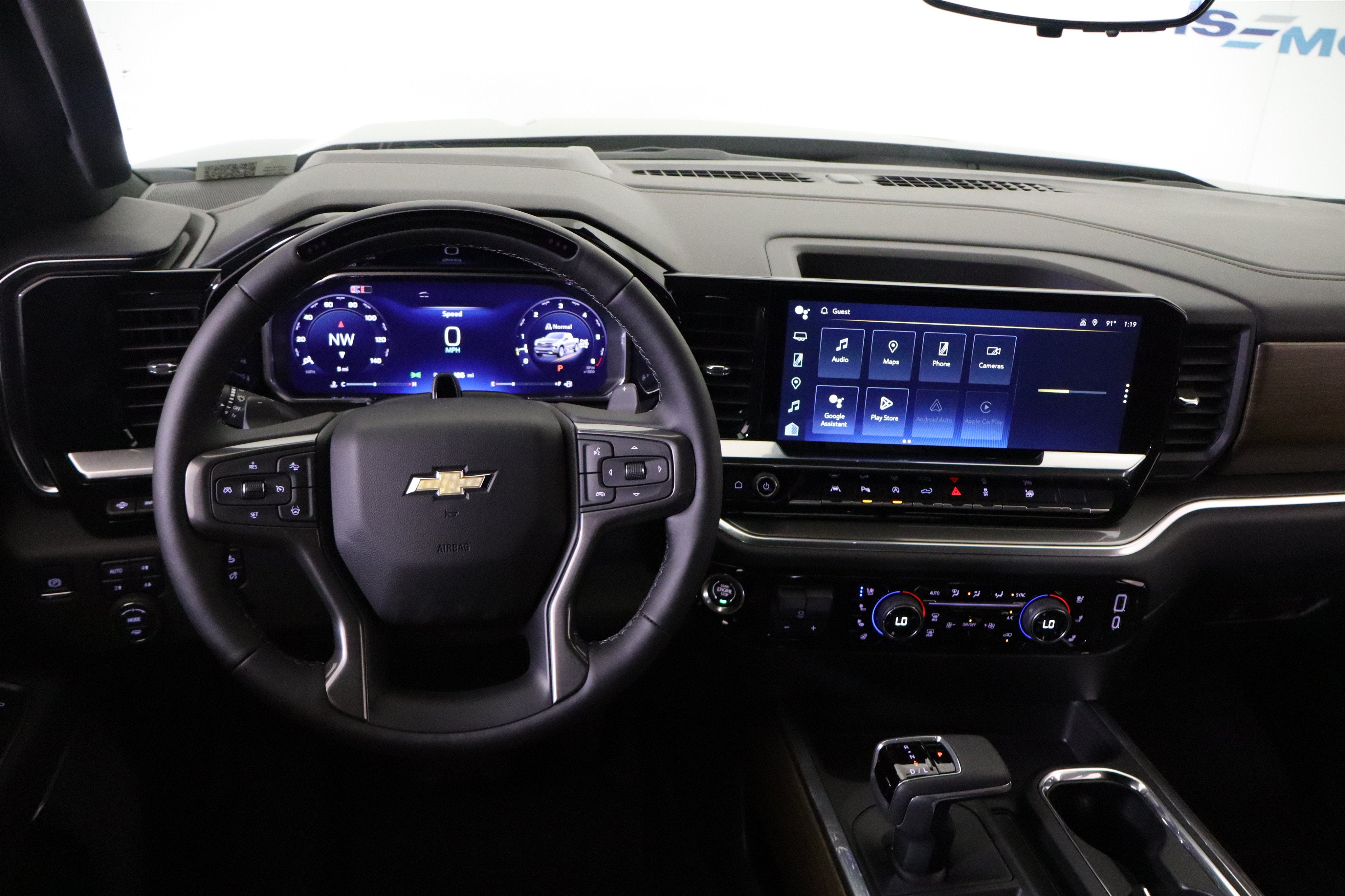 2026 Chevrolet Silverado 1500 High Country Crew Cab 4WD