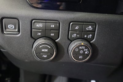 2026 Chevrolet Silverado 1500 High Country Crew Cab 4WD