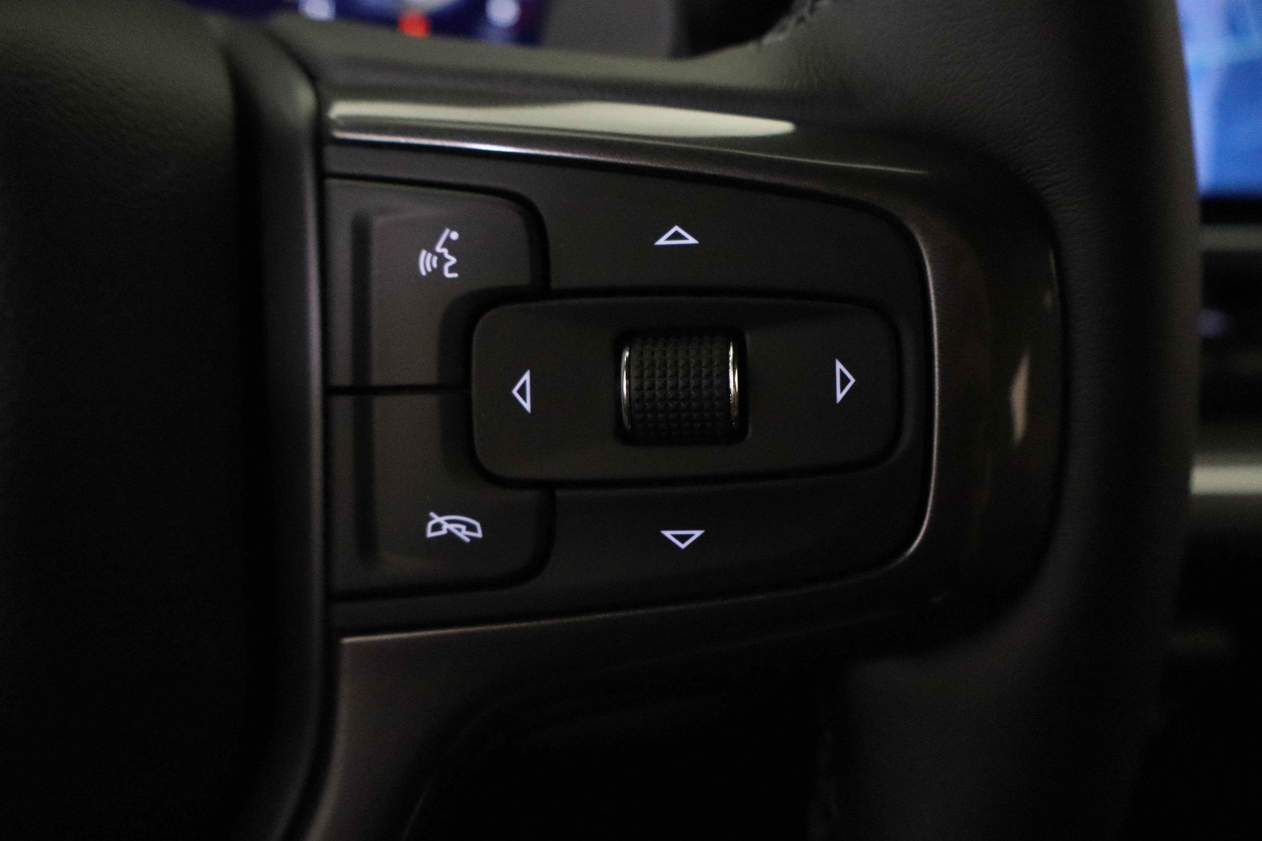 2026 Chevrolet Silverado 1500 High Country Crew Cab 4WD