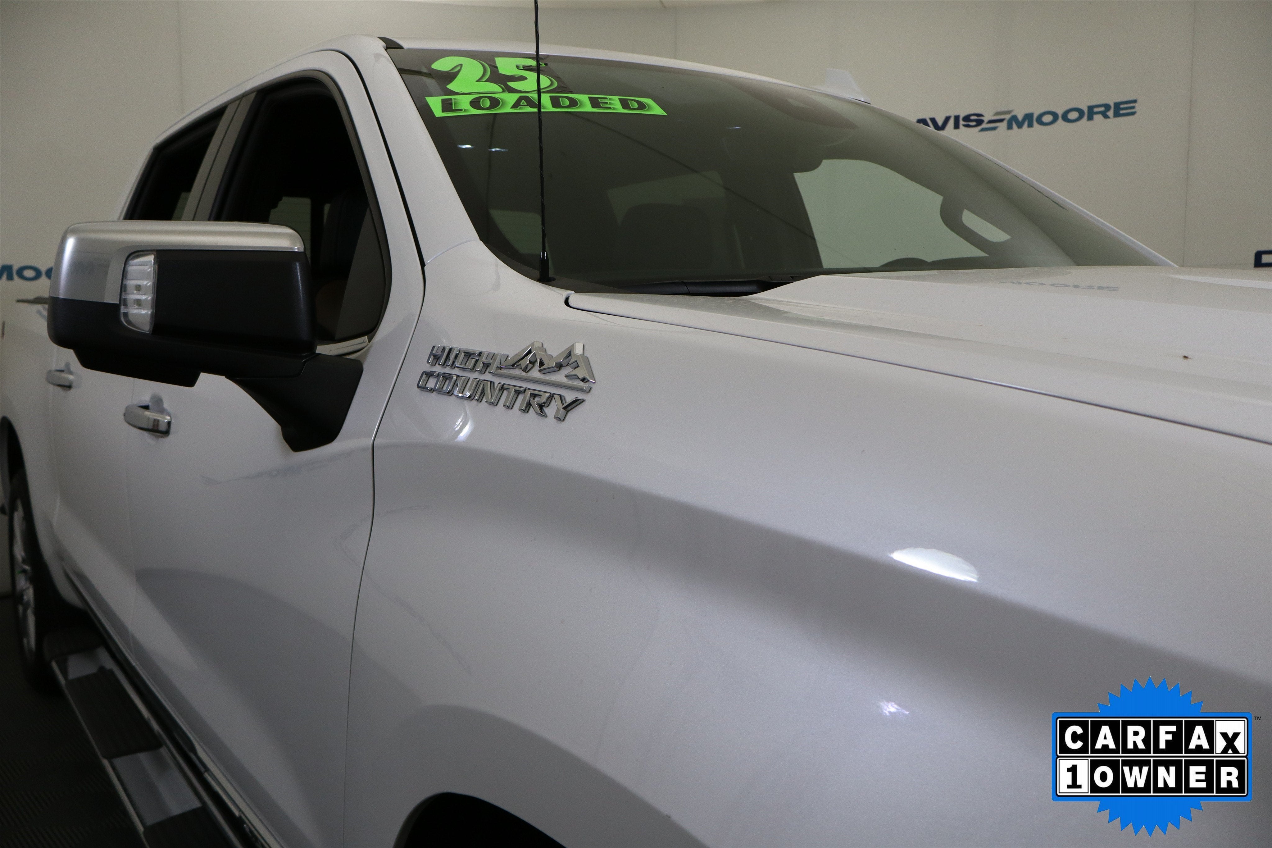 2025 Chevrolet Silverado 1500 High Country Crew Cab 4WD