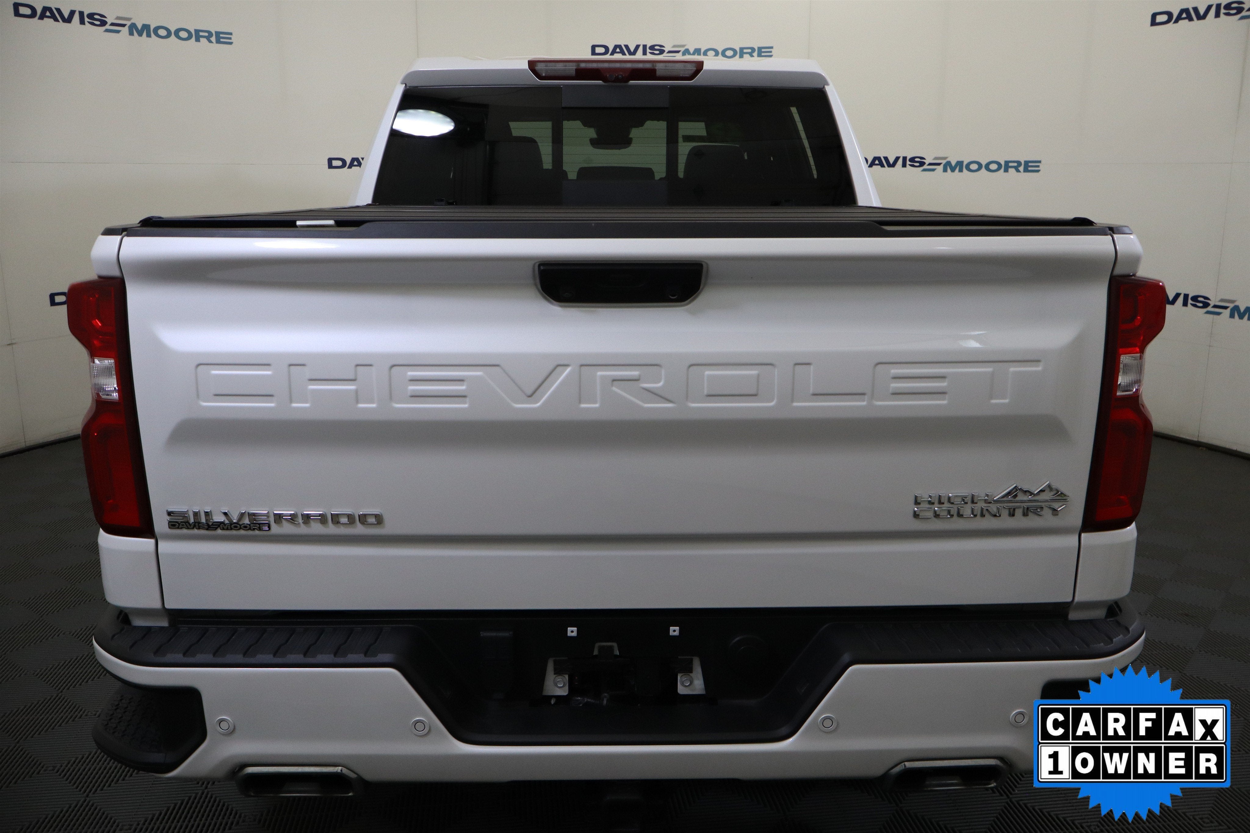 2025 Chevrolet Silverado 1500 High Country Crew Cab 4WD