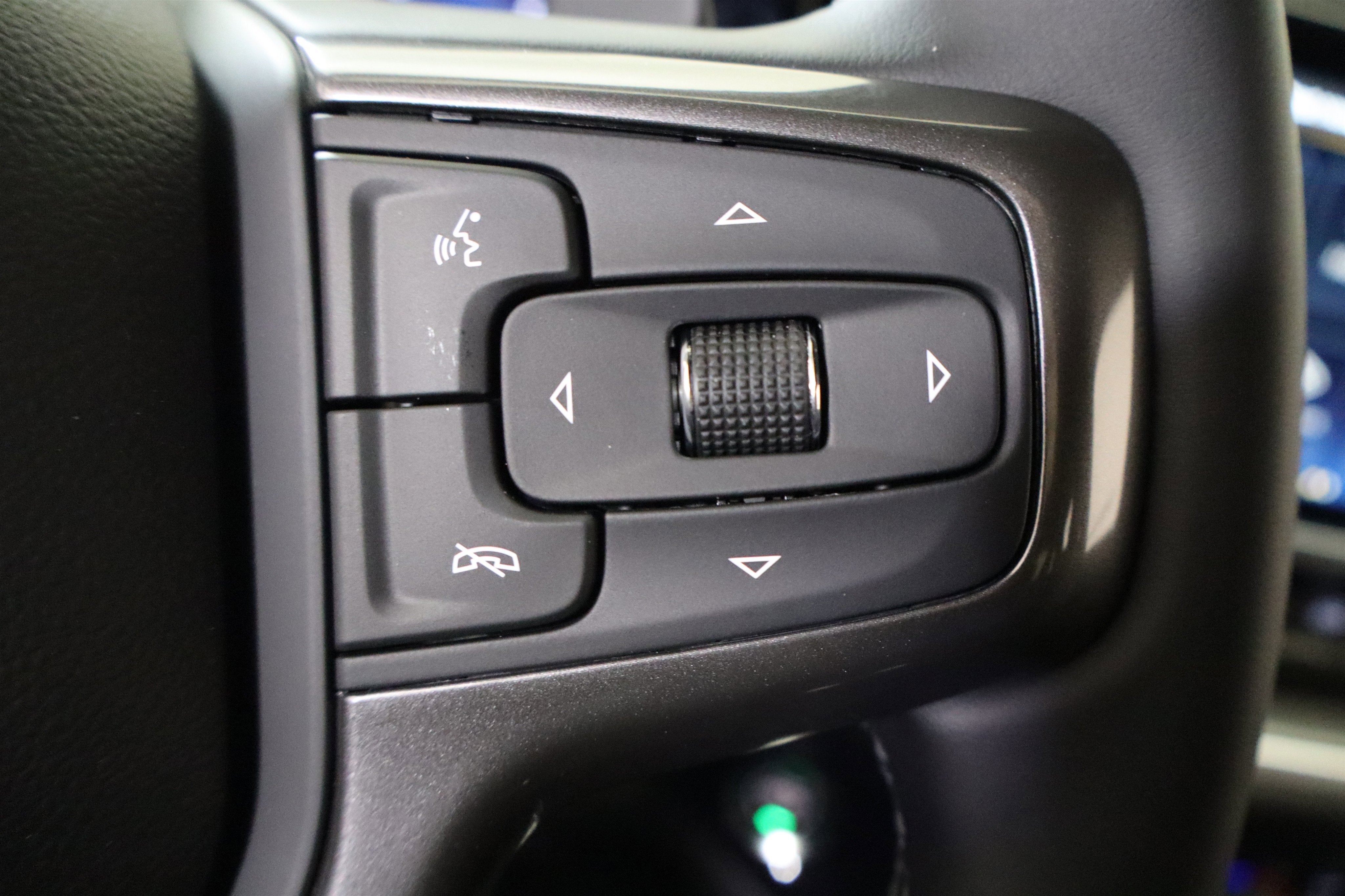 2026 Chevrolet Silverado 1500 High Country Crew Cab 4WD