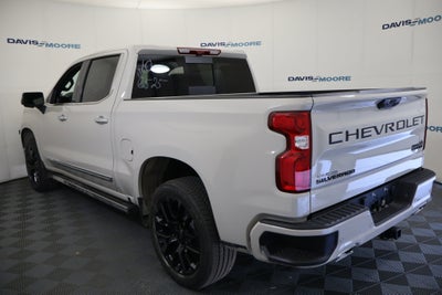 2026 Chevrolet Silverado 1500 High Country Crew Cab 4WD
