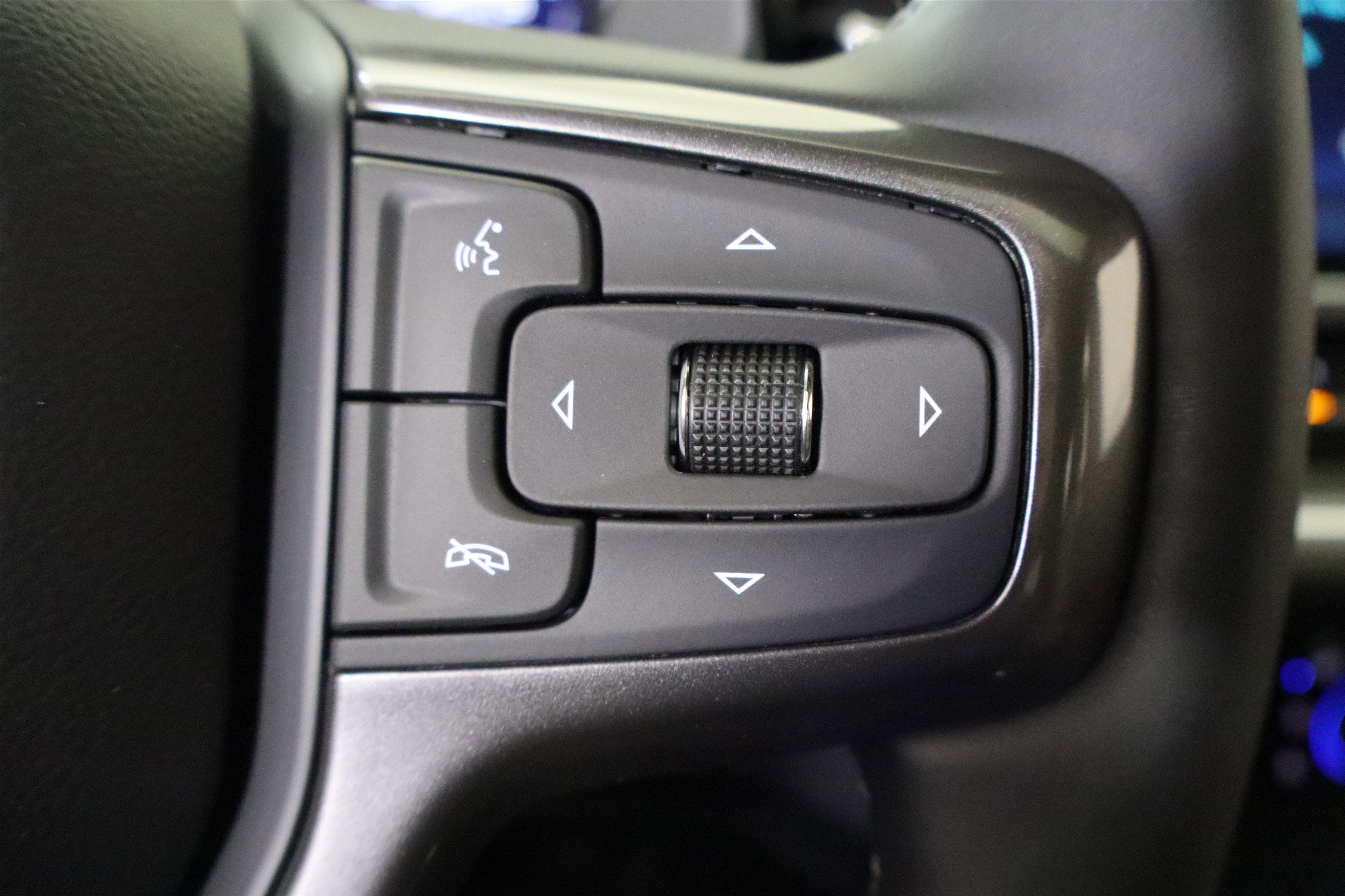 2026 Chevrolet Silverado 1500 High Country Crew Cab 4WD