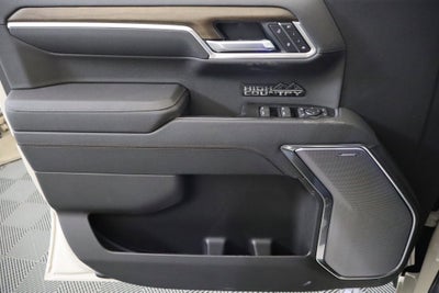 2026 Chevrolet Silverado 1500 High Country Crew Cab 4WD