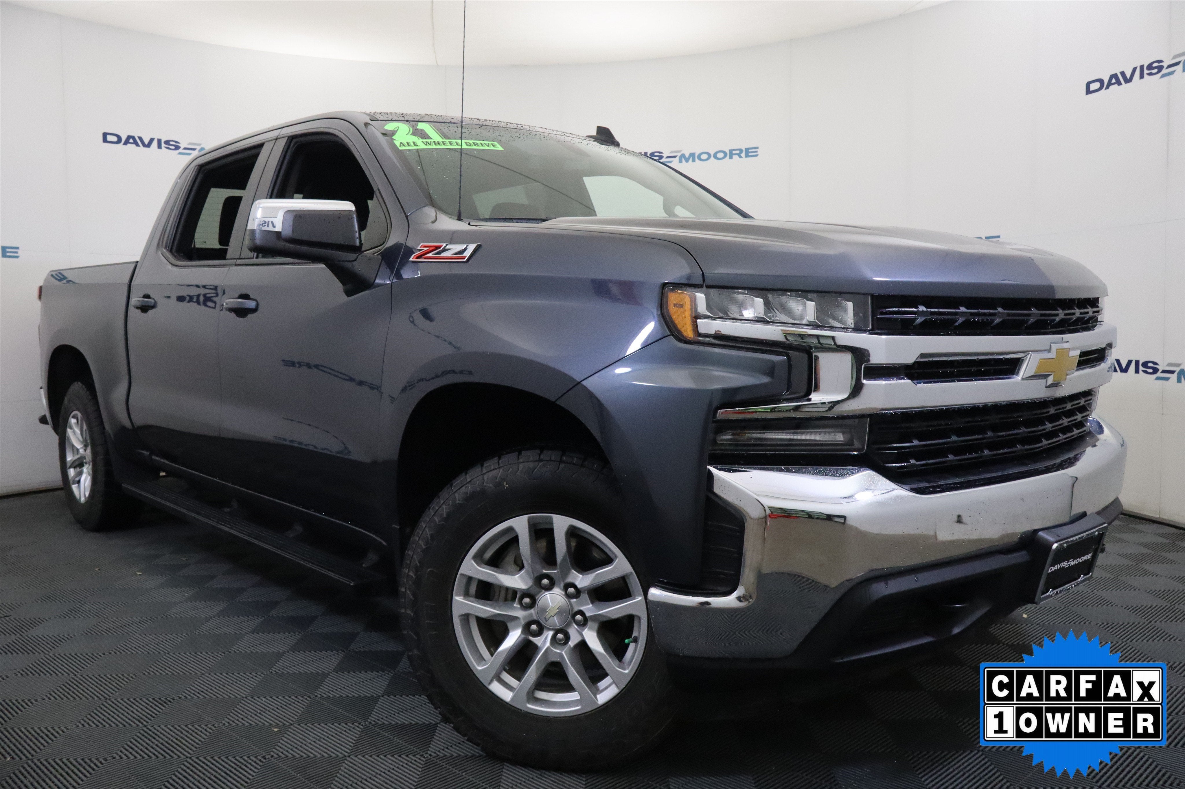 2021 Chevrolet Silverado 1500 LT Crew Cab 4WD