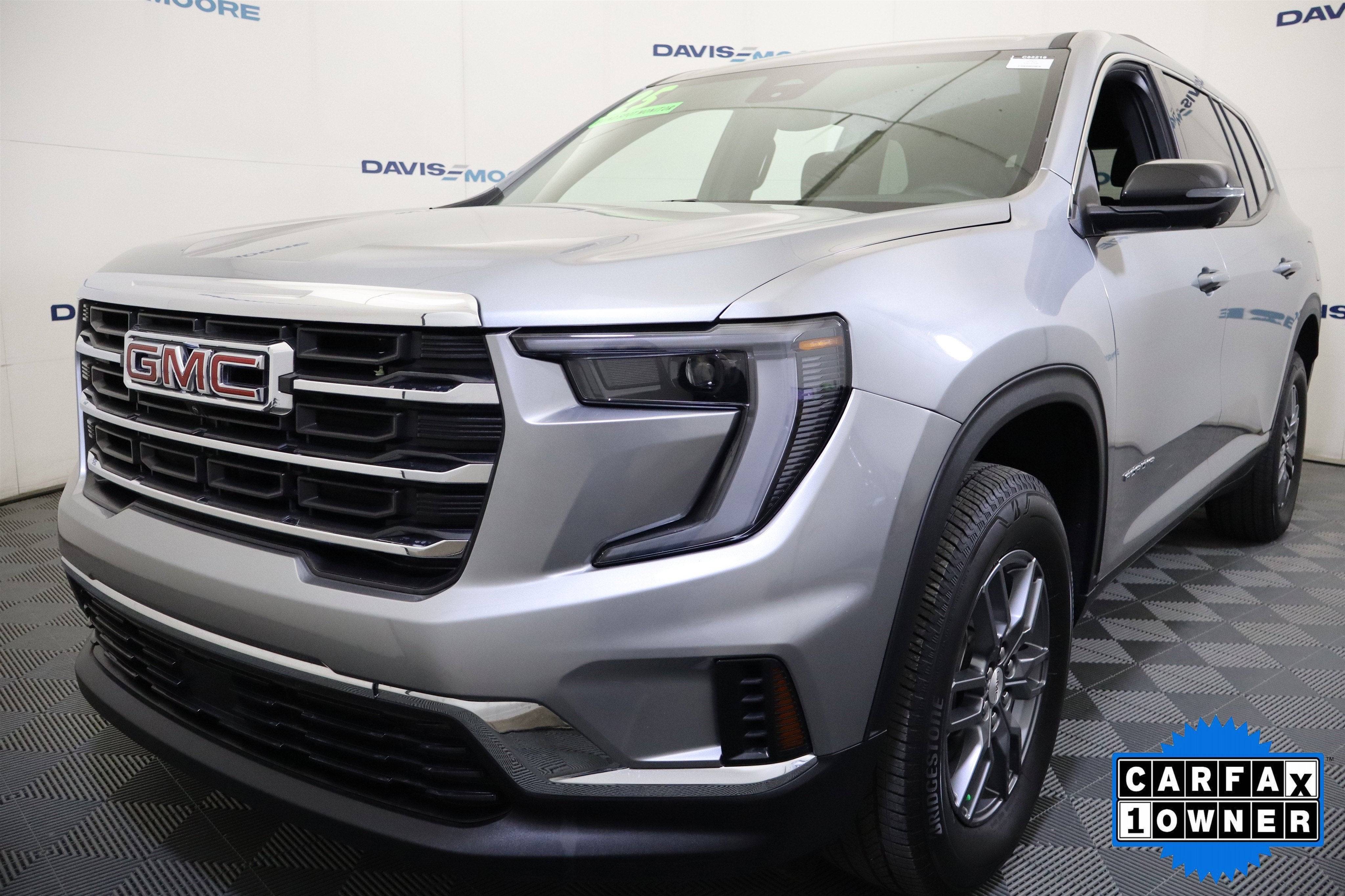 2025 GMC Acadia FWD Elevation