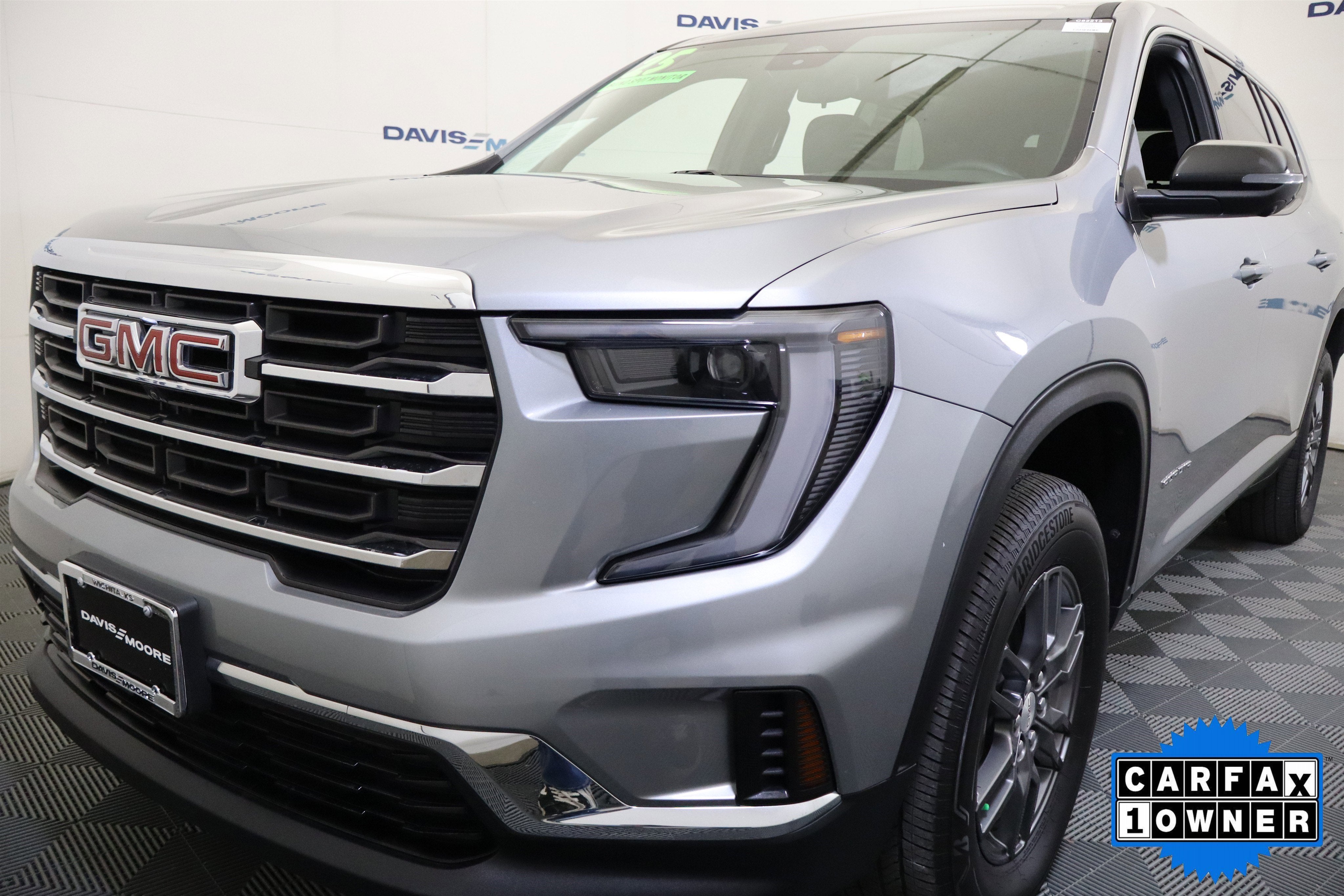 2025 GMC Acadia FWD Elevation