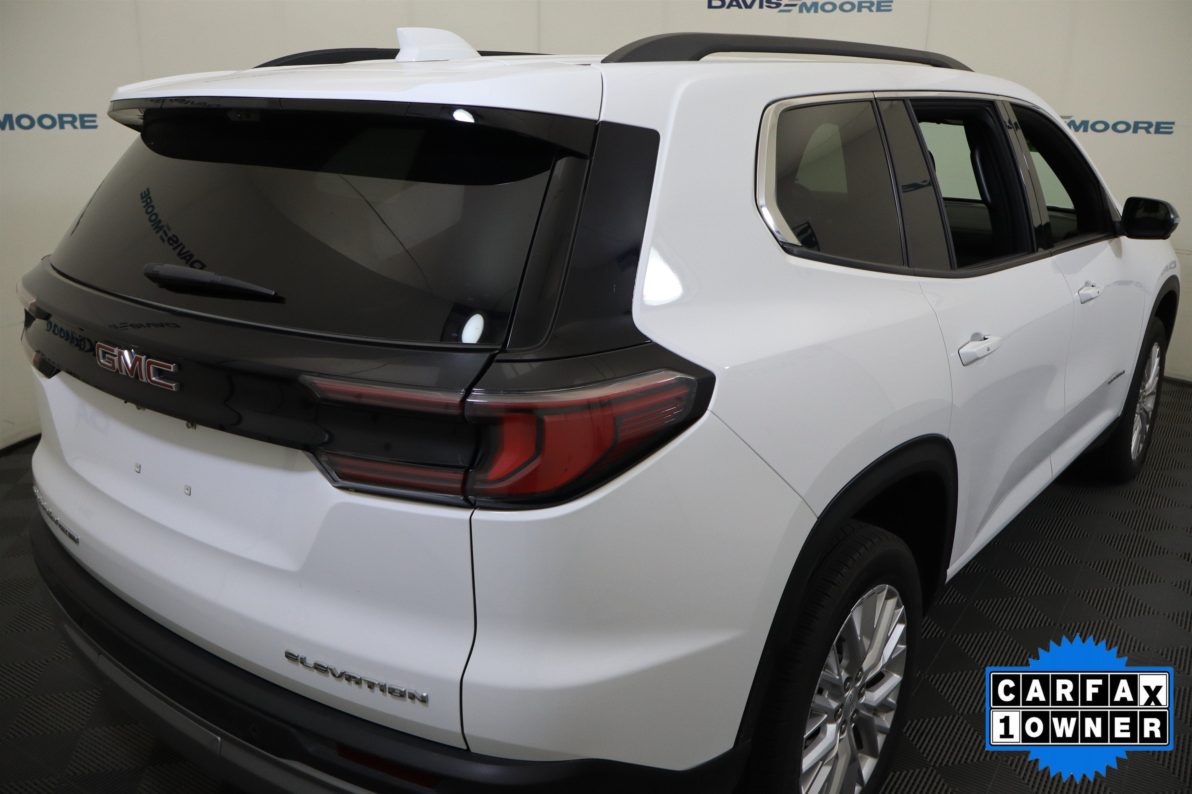 2026 GMC Acadia AWD Elevation