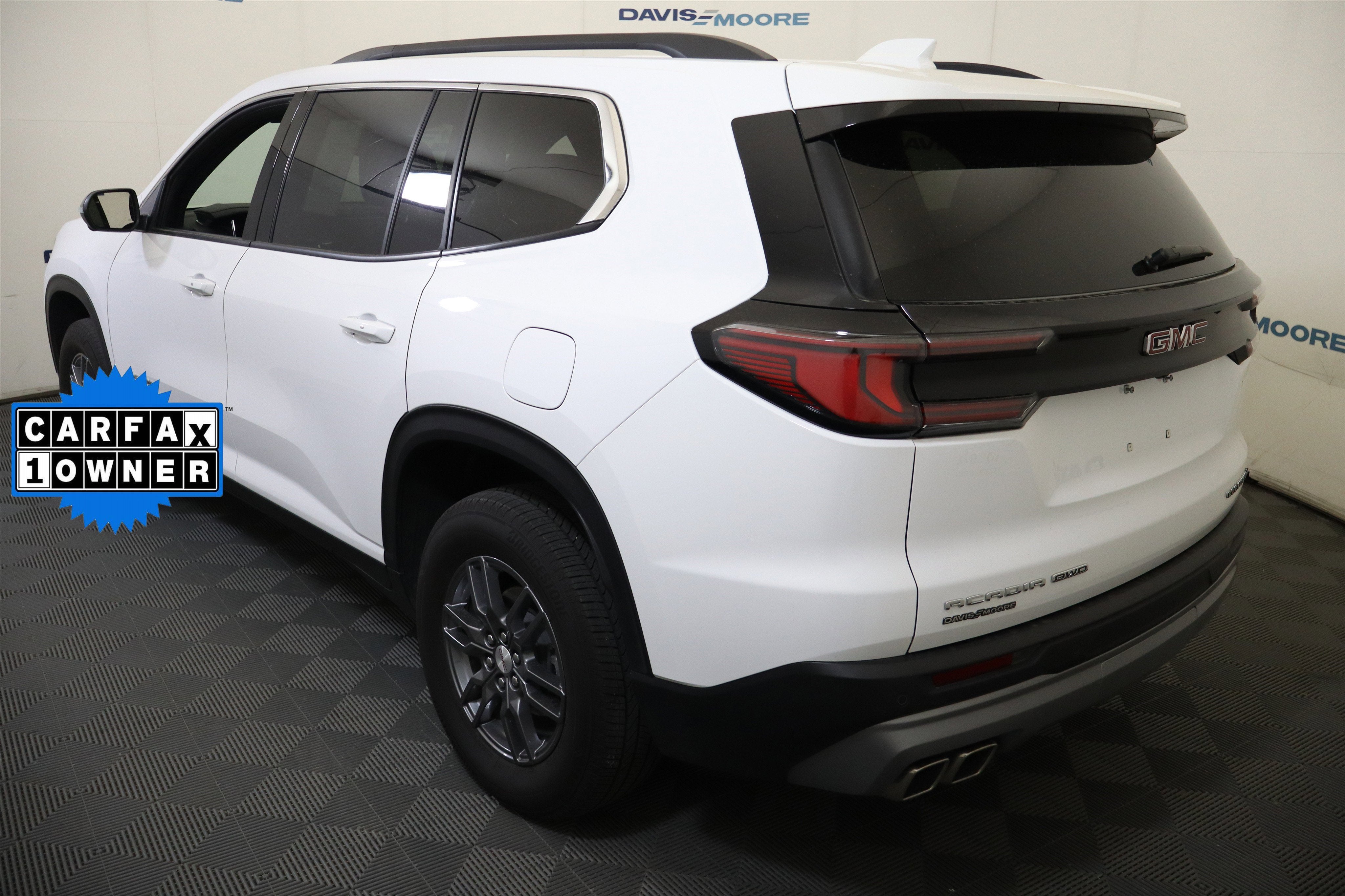 2025 GMC Acadia AWD Elevation