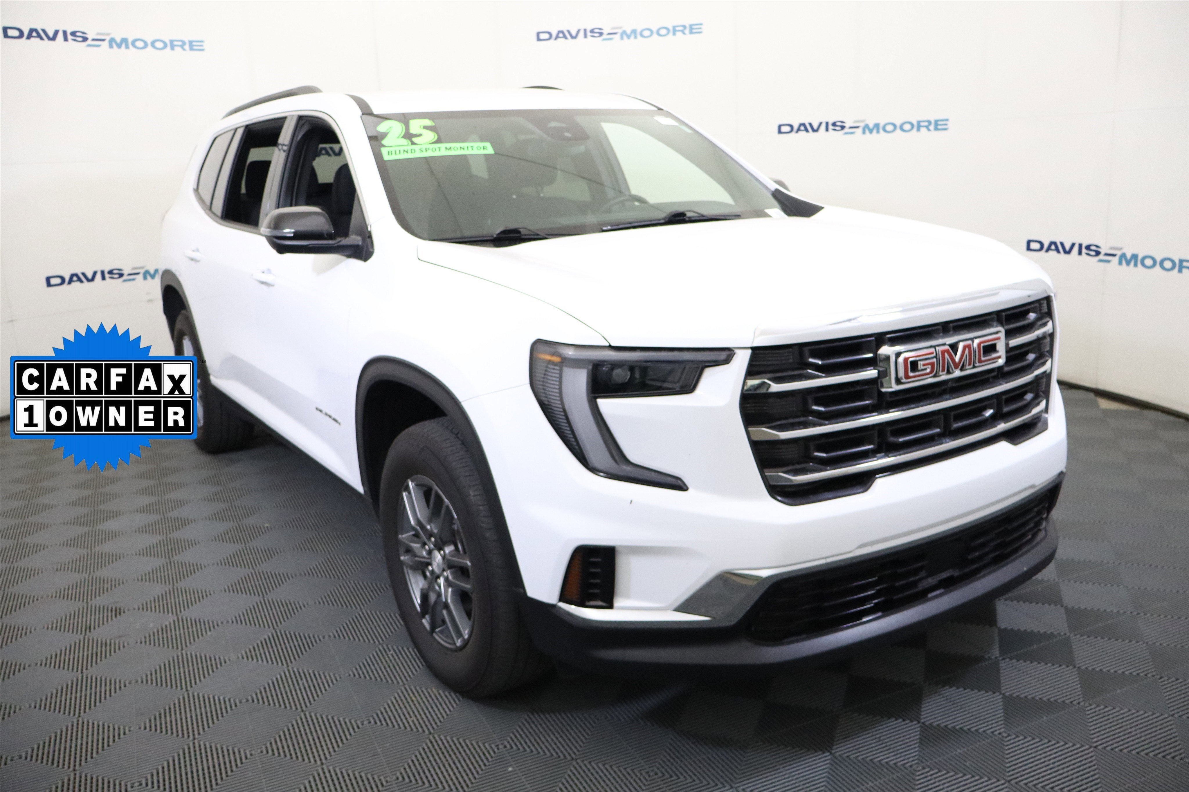 2025 GMC Acadia AWD Elevation