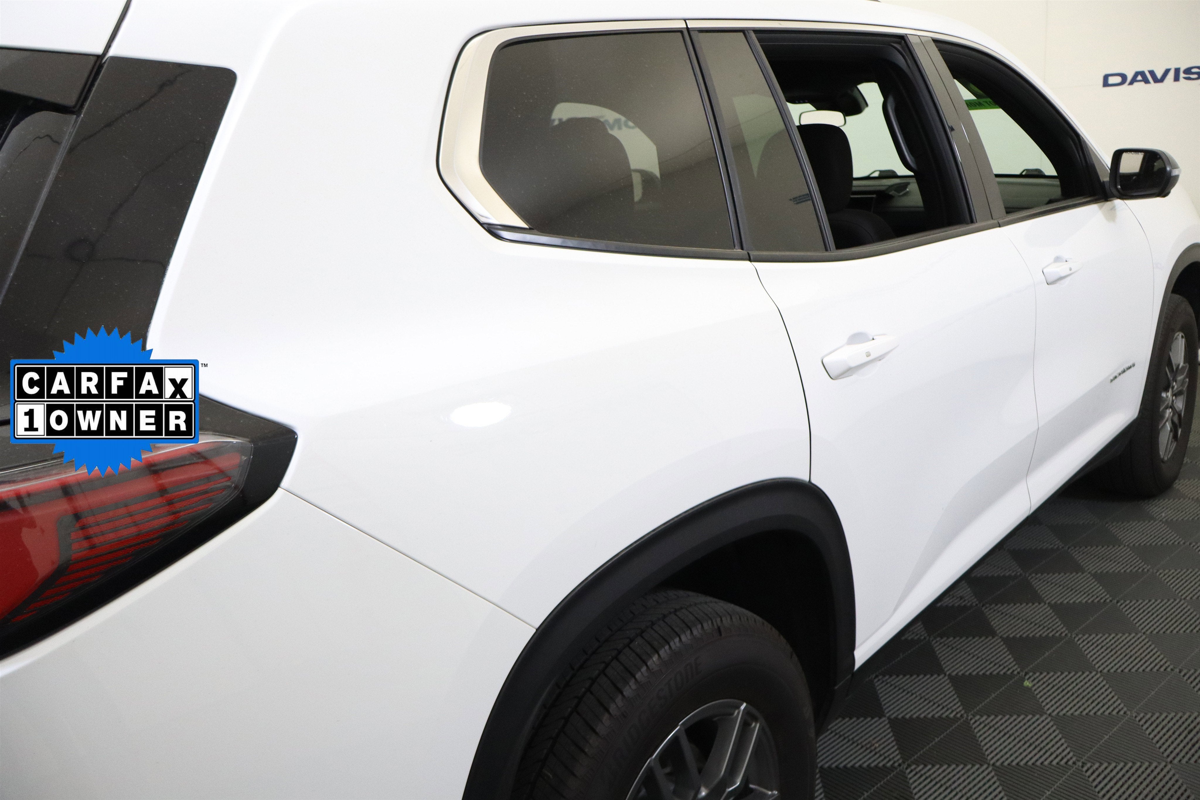 2025 GMC Acadia AWD Elevation