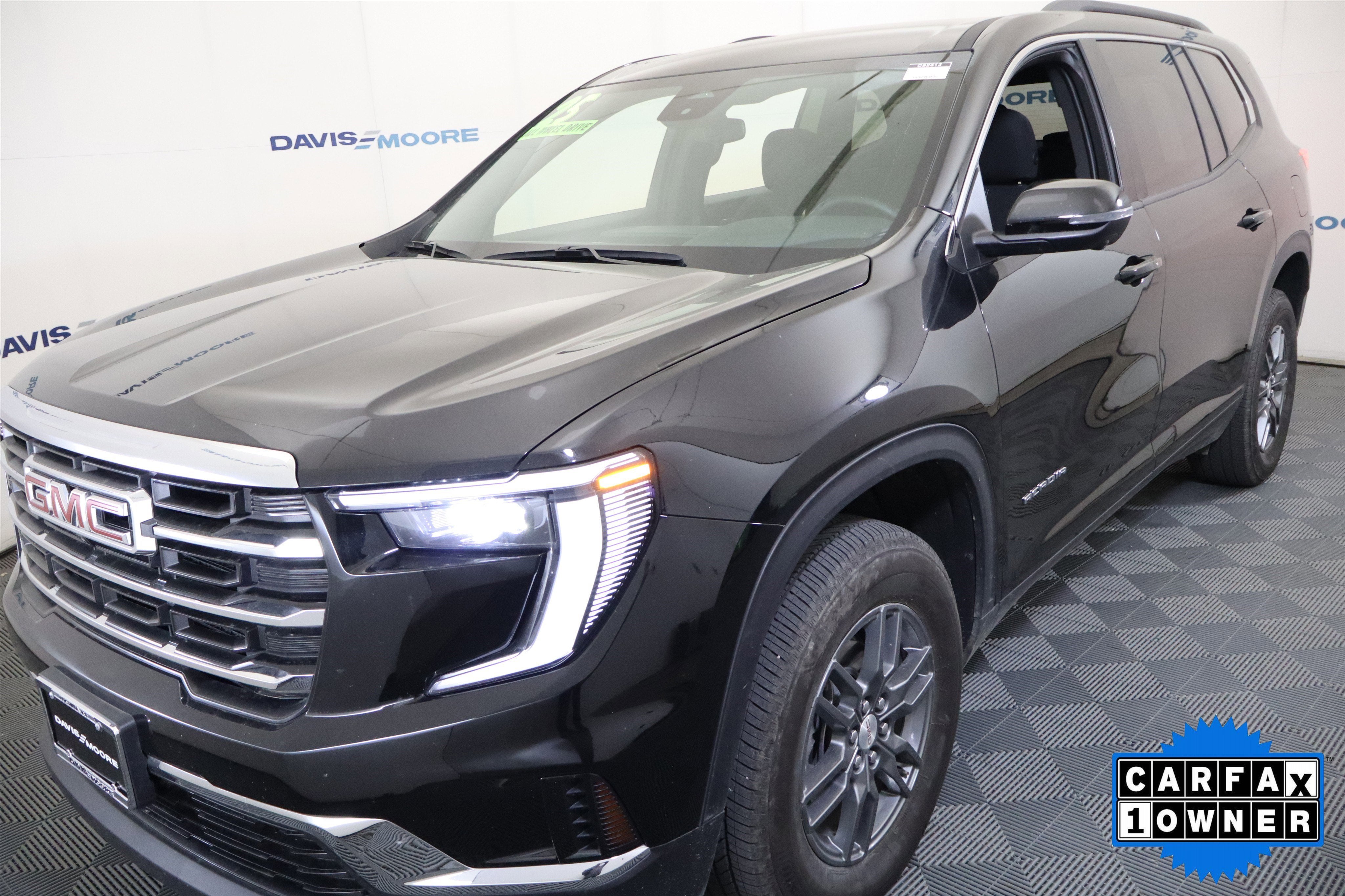 2025 GMC Acadia AWD Elevation