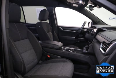 2025 GMC Acadia AWD Elevation