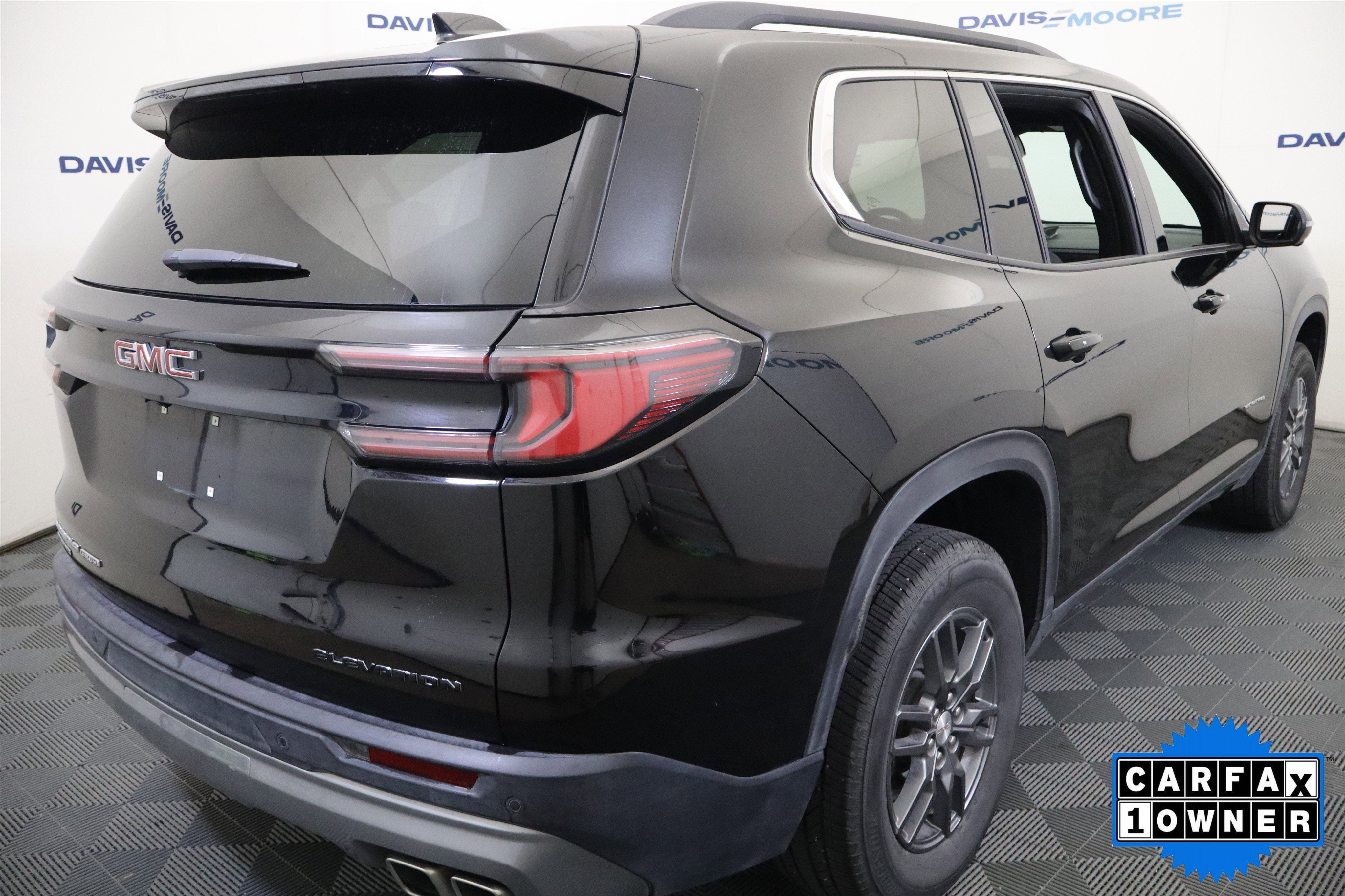 2025 GMC Acadia AWD Elevation
