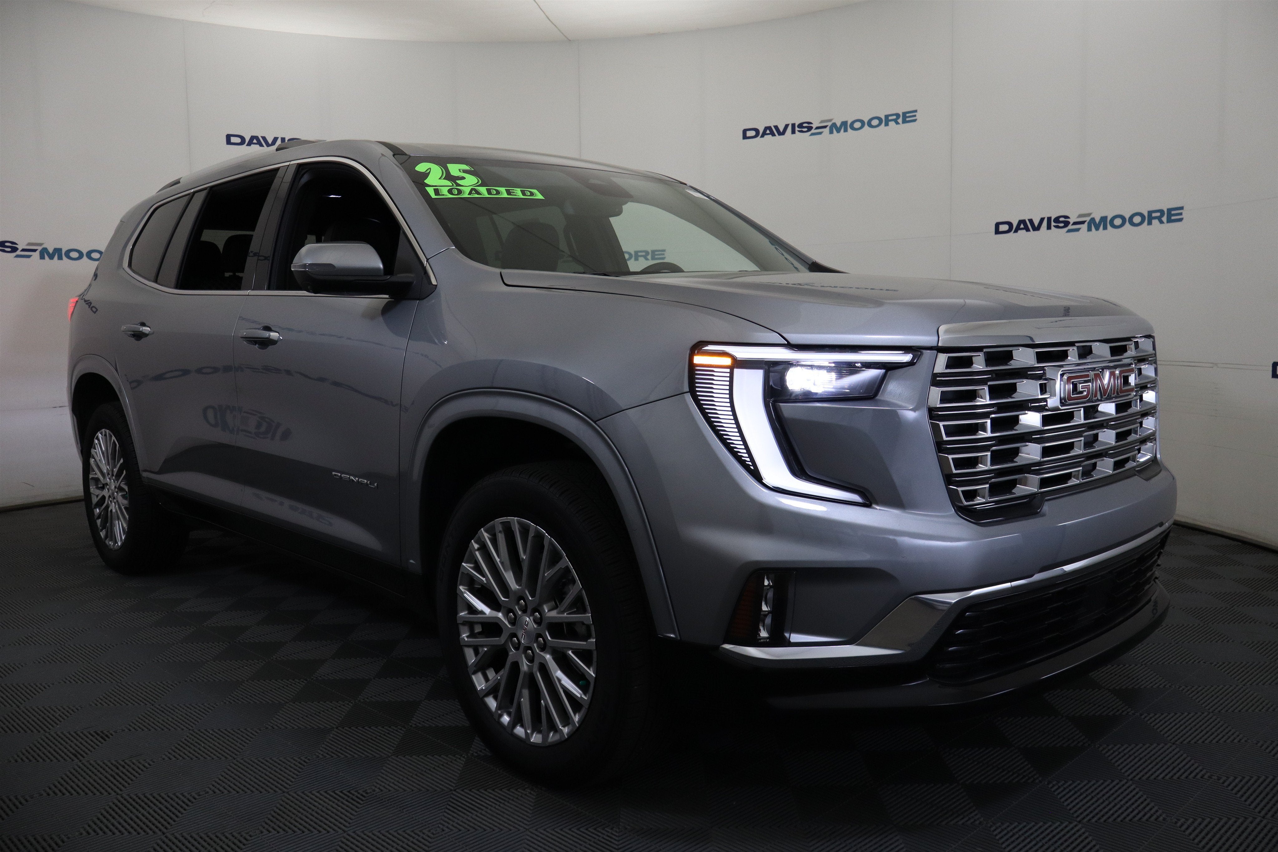 2025 GMC Acadia AWD Denali