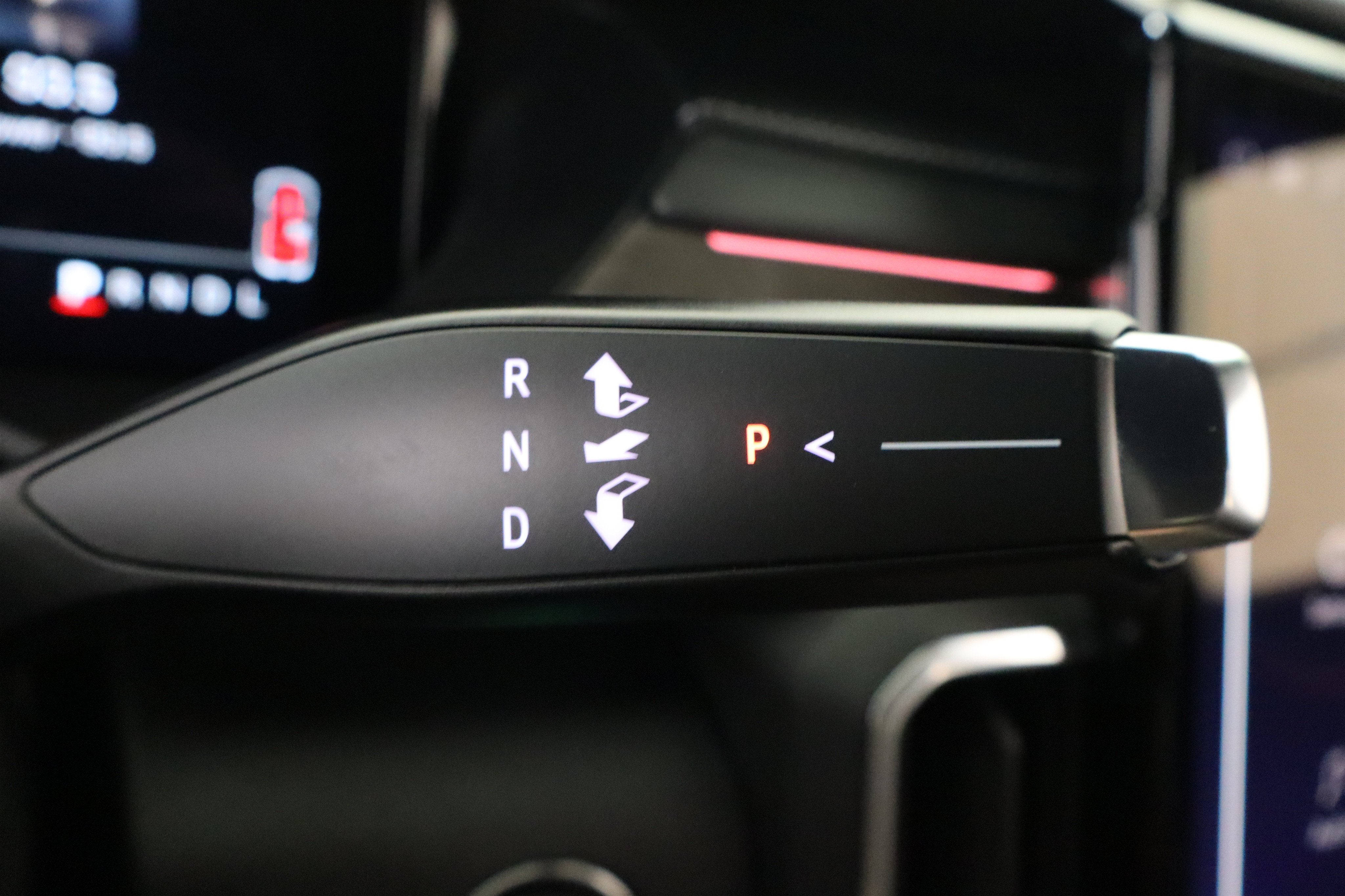 2025 GMC Acadia AWD Denali