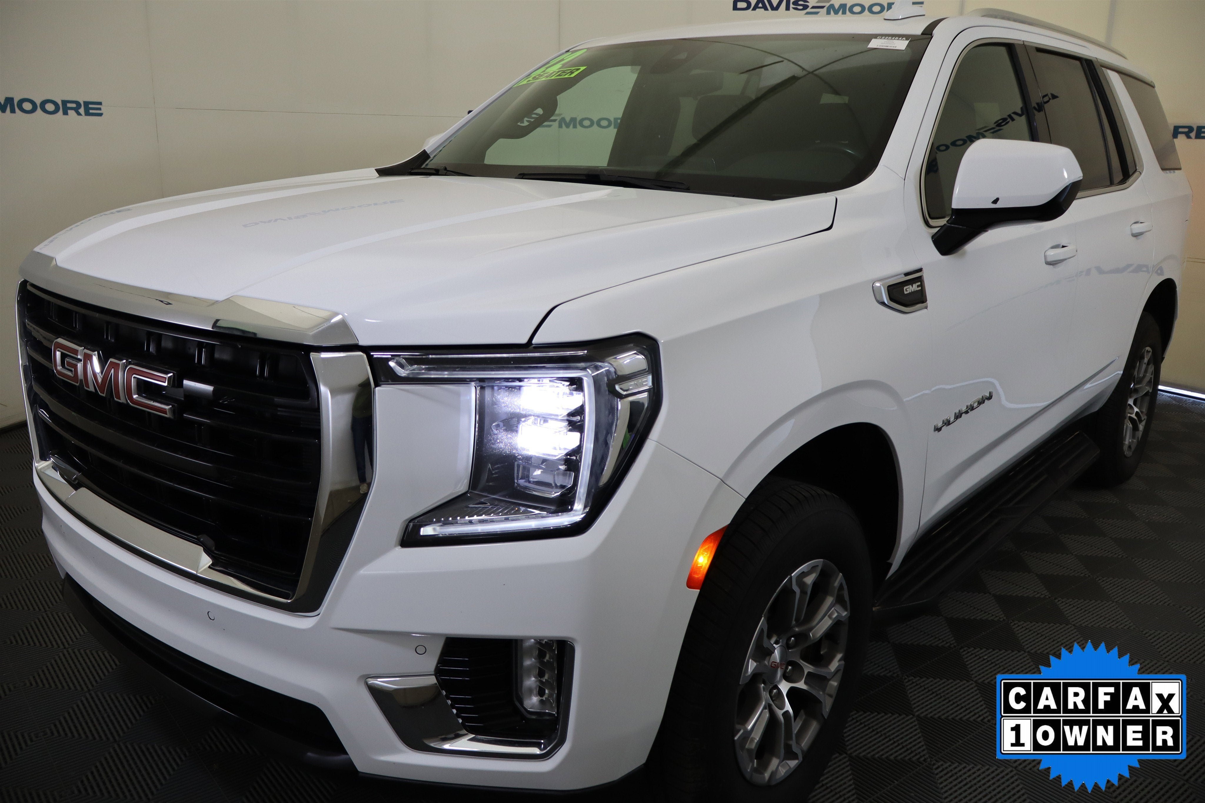 2022 GMC Yukon SLE