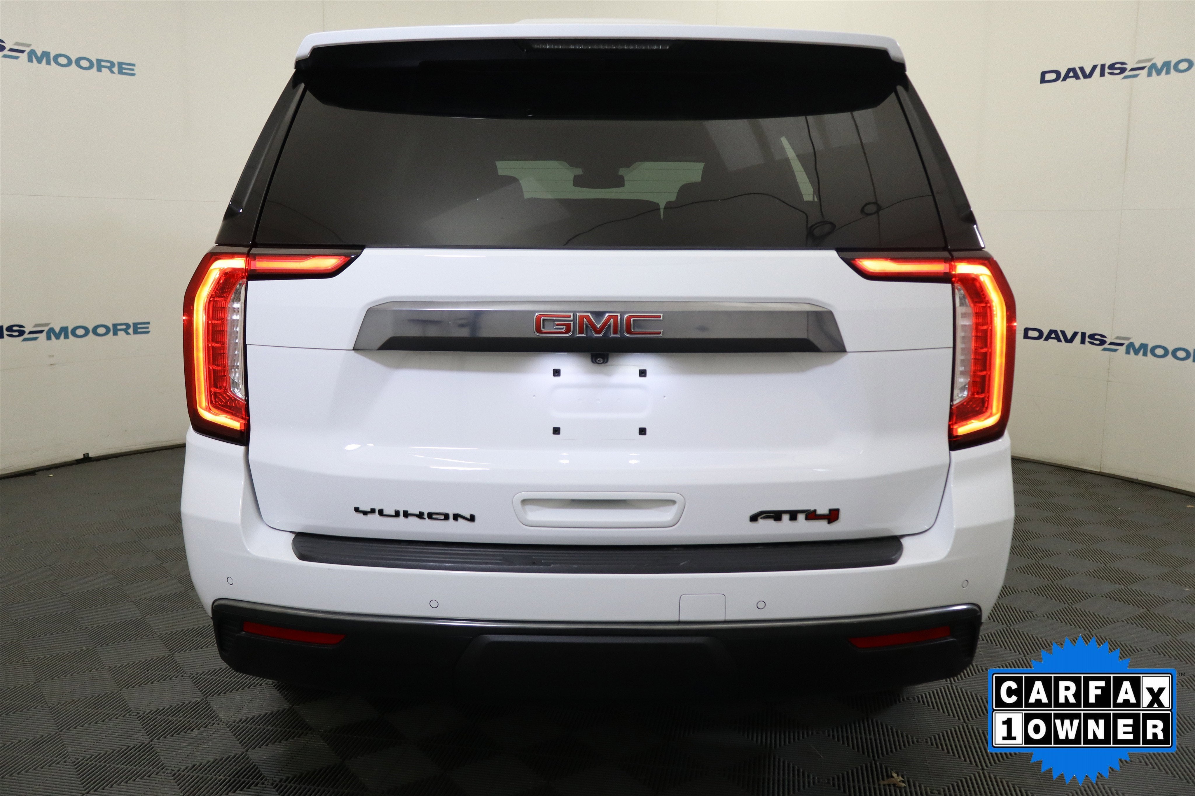 2024 GMC Yukon AT4 4WD