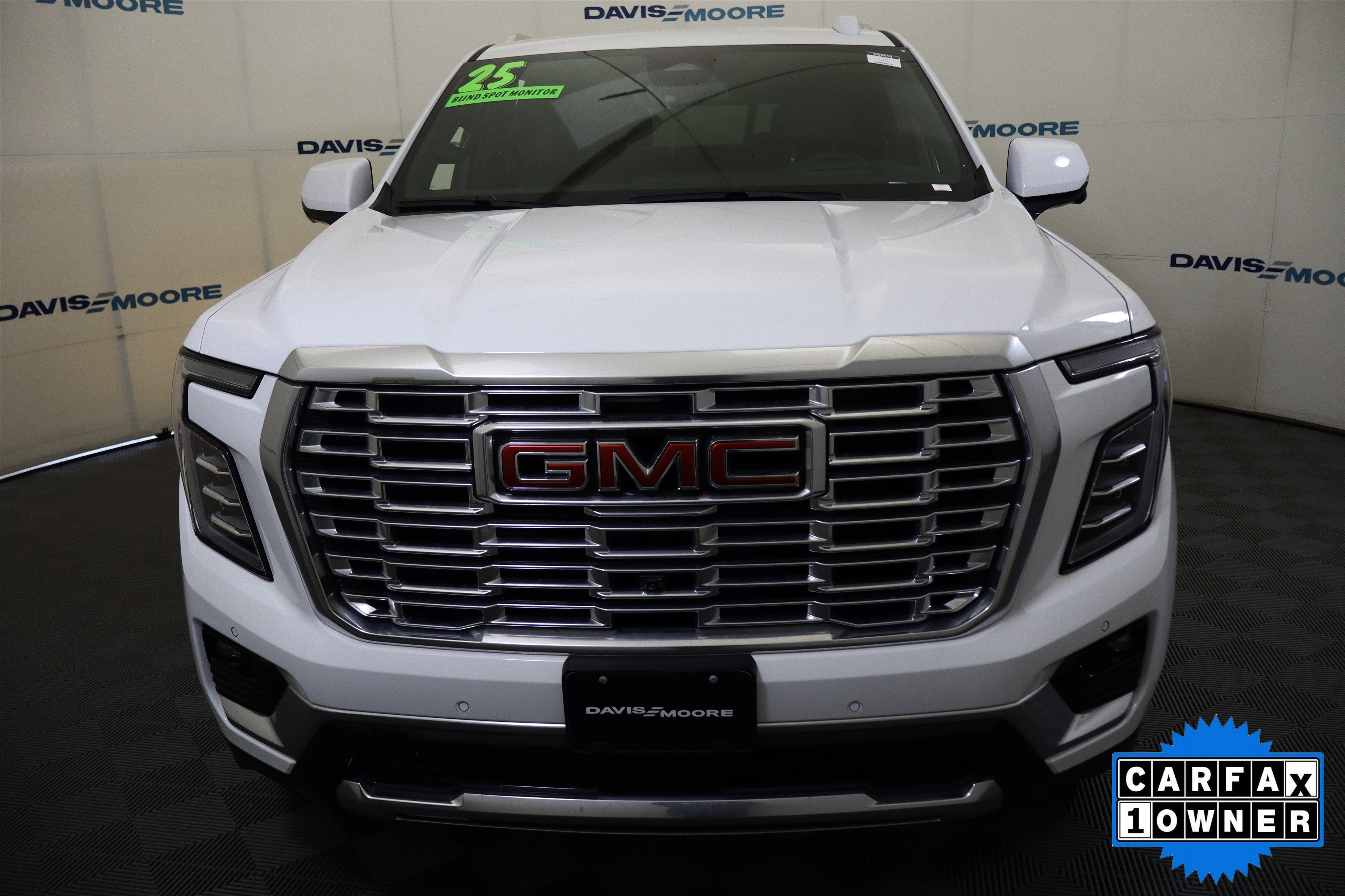 2025 GMC Yukon Denali 4WD