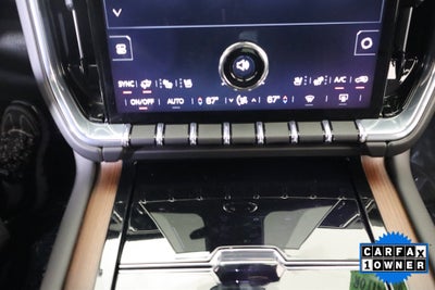 2025 GMC Yukon Denali 4WD