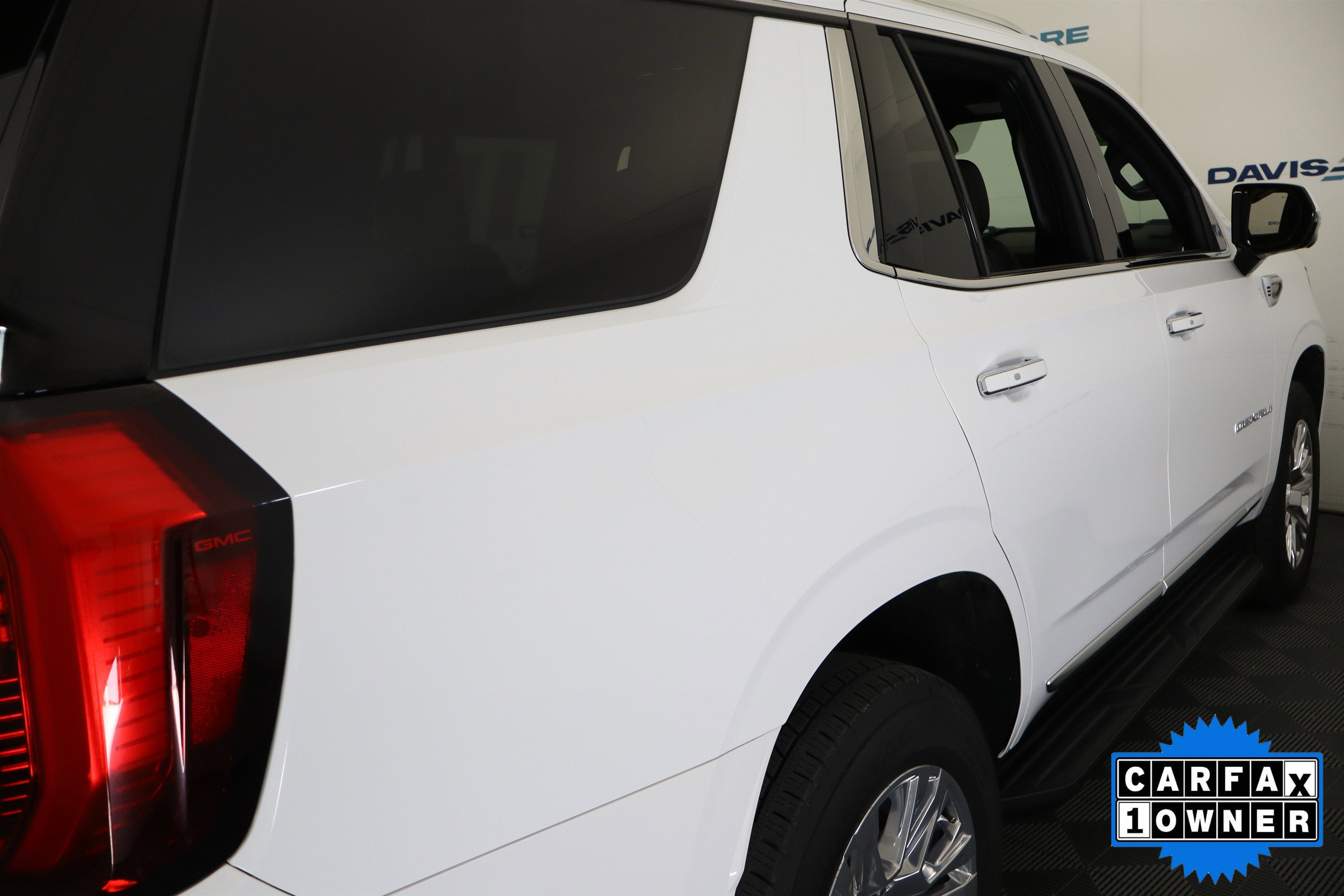2025 GMC Yukon Denali 4WD