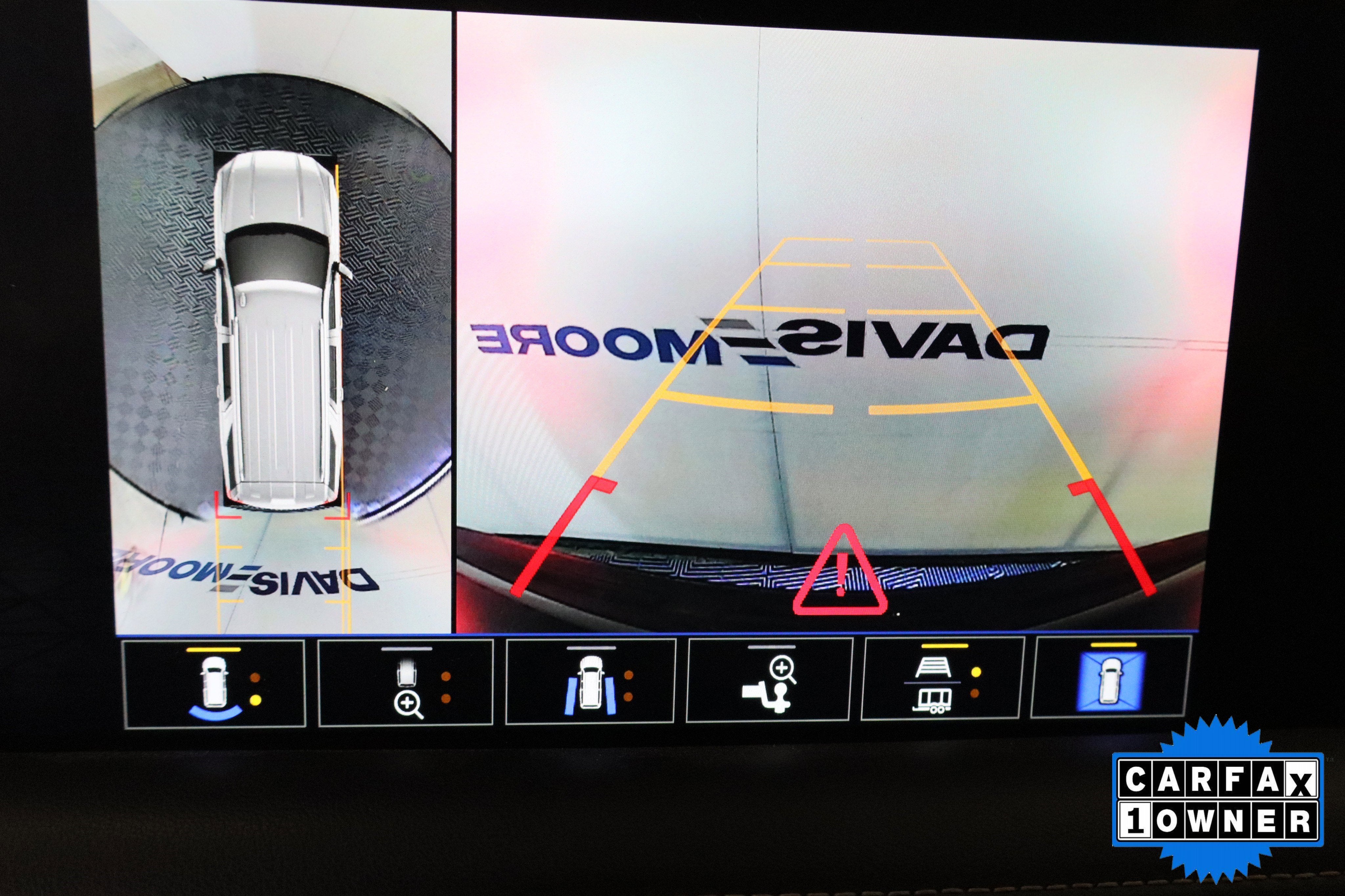 2023 GMC Yukon XL AT4 4WD