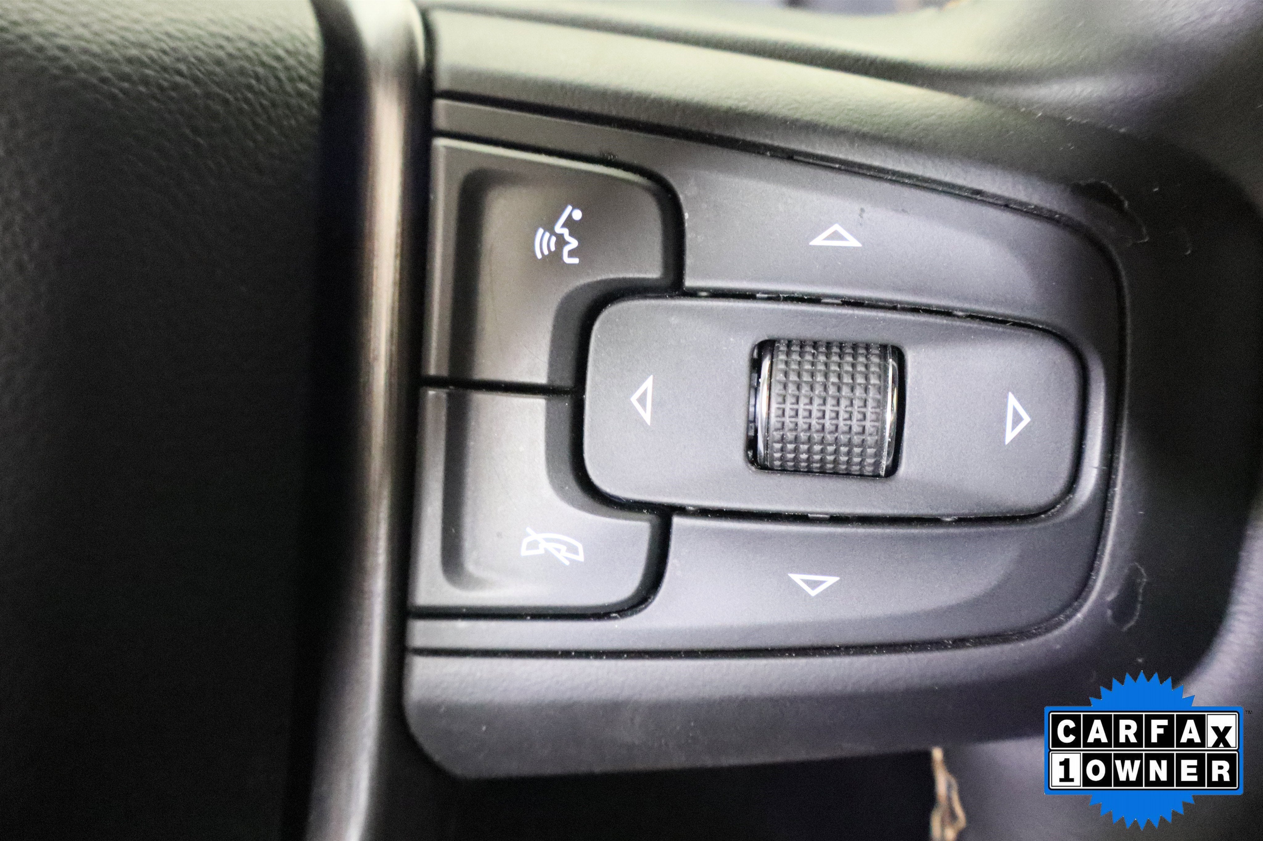 2023 GMC Yukon XL AT4 4WD