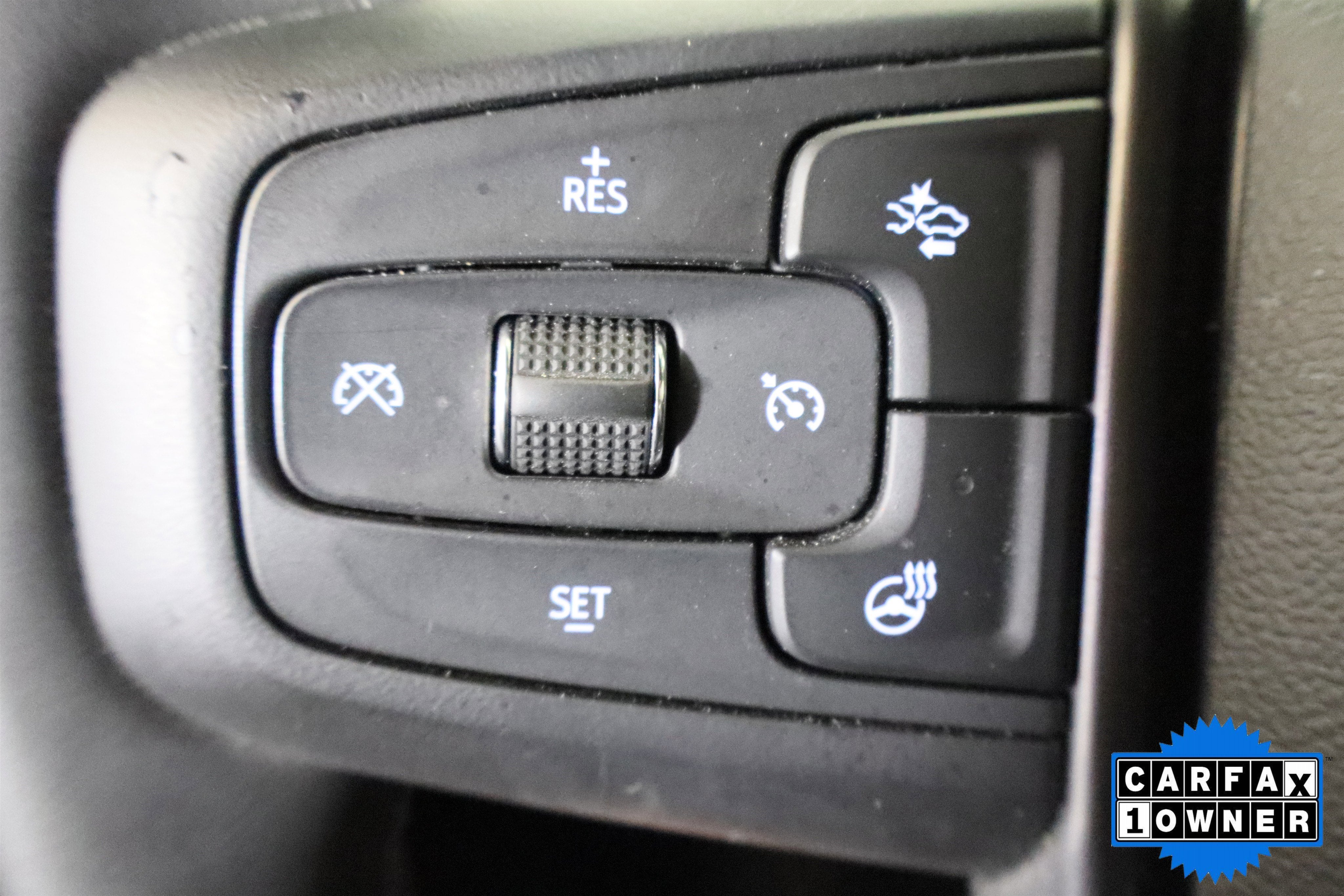 2023 GMC Yukon XL AT4 4WD