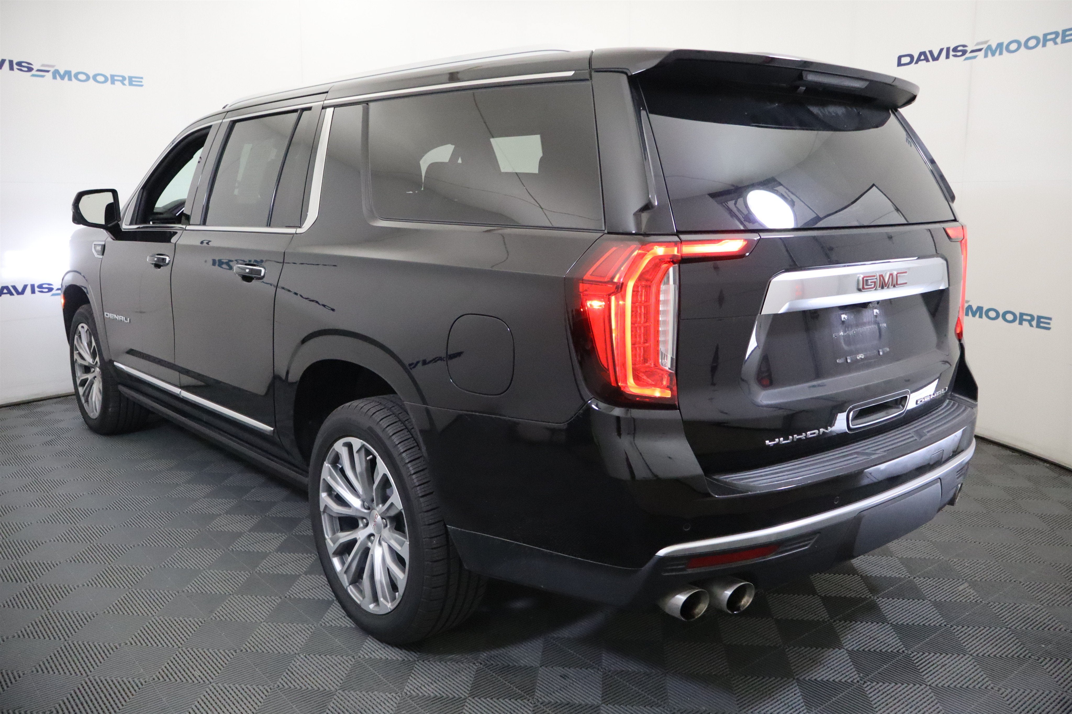 2022 GMC Yukon XL Denali 4WD
