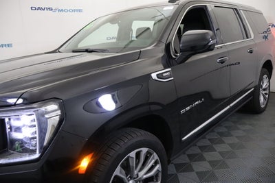 2022 GMC Yukon XL Denali 4WD