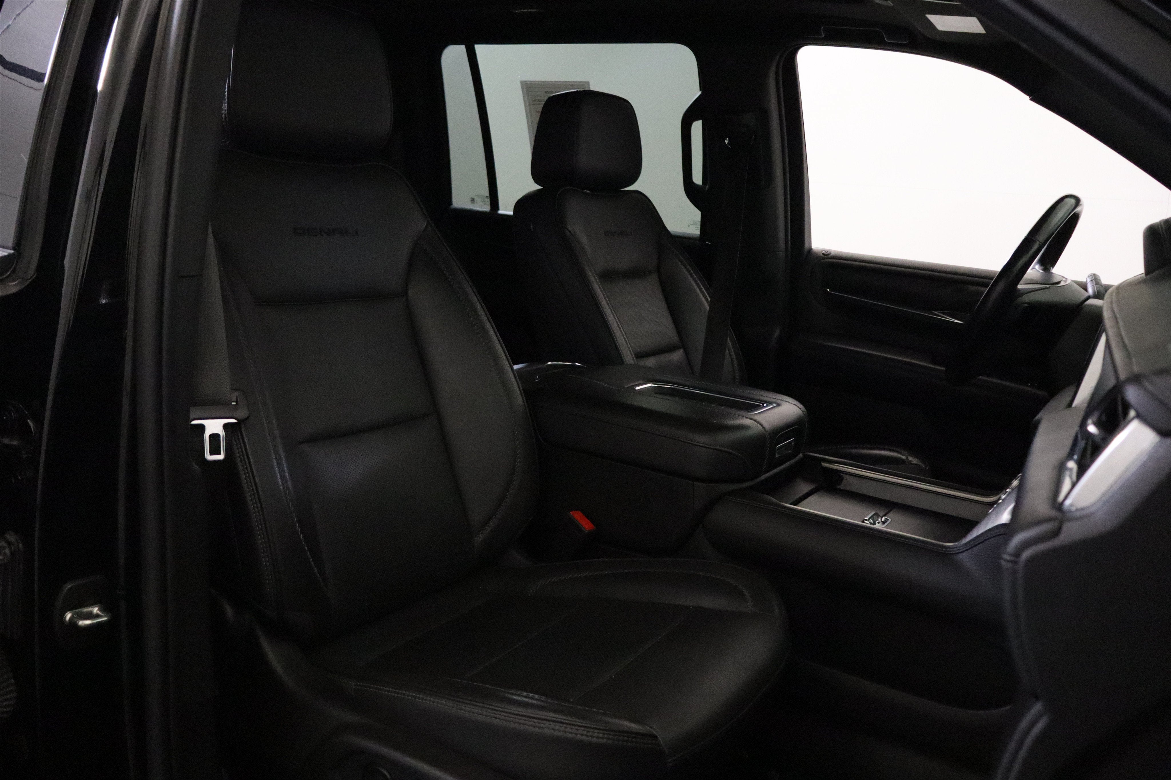 2022 GMC Yukon XL Denali 4WD