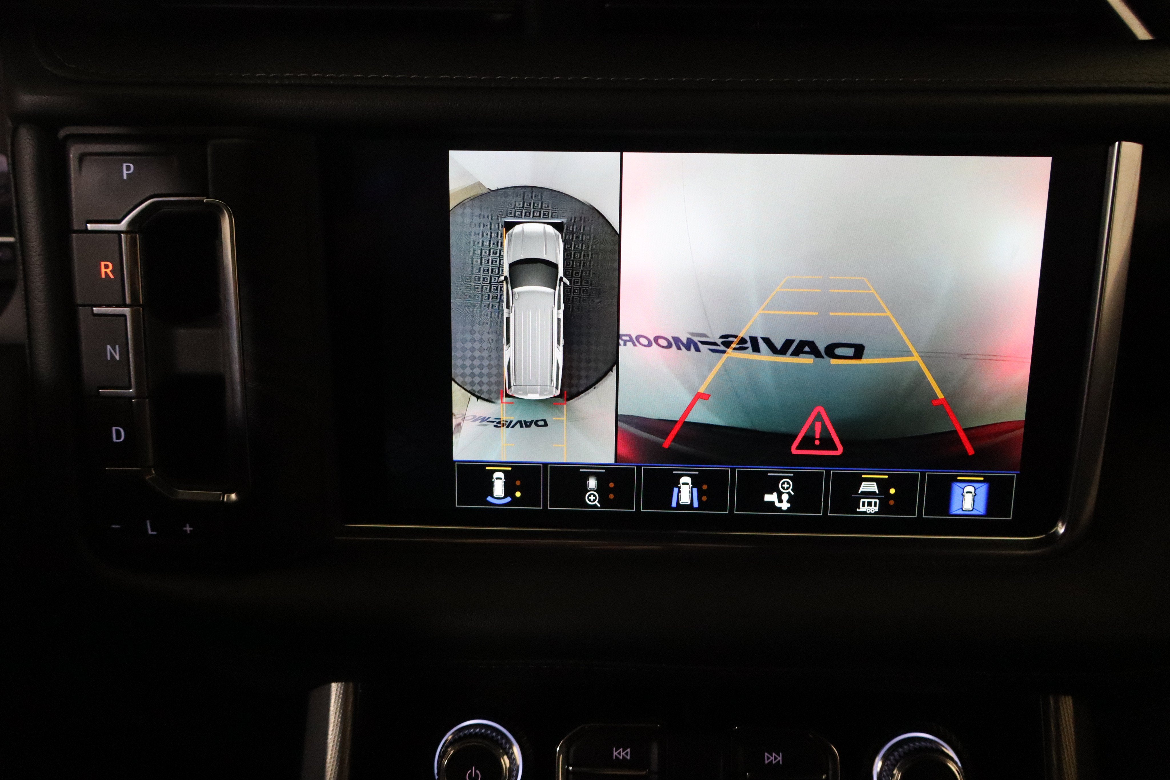 2022 GMC Yukon XL Denali 4WD