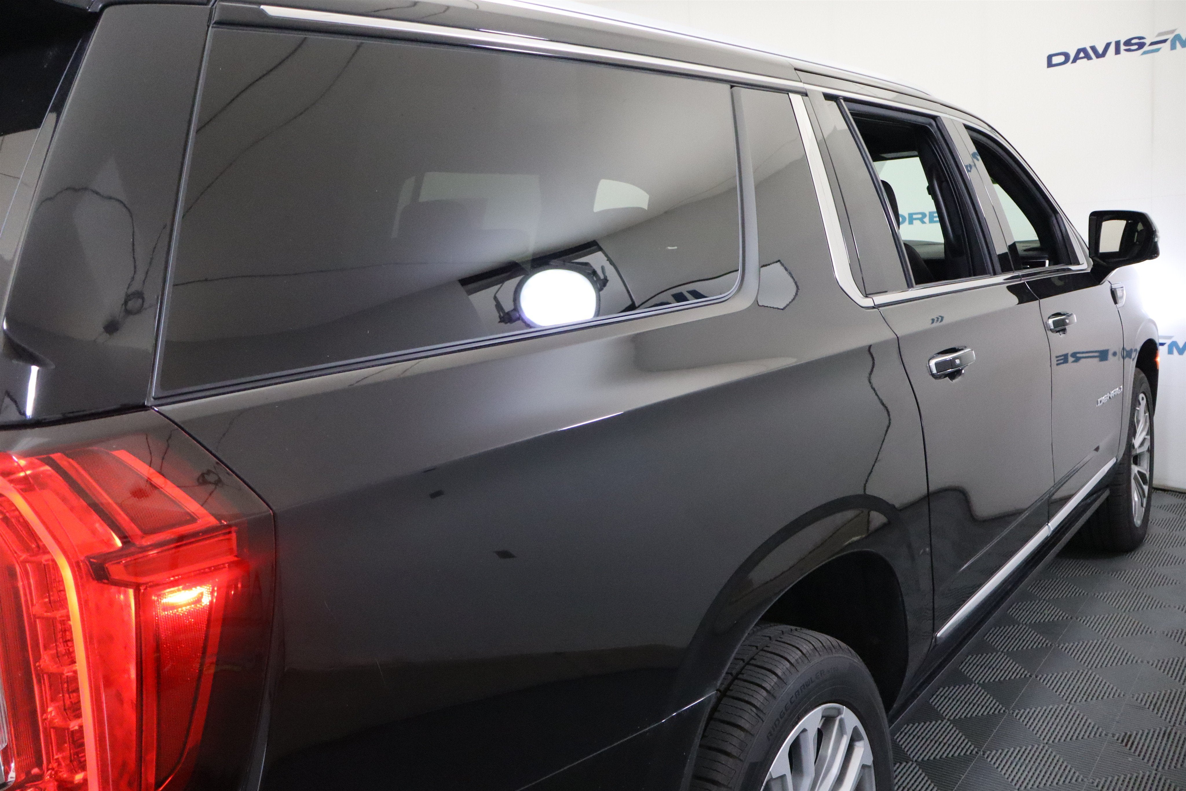 2022 GMC Yukon XL Denali 4WD