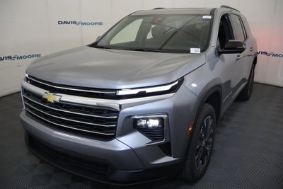 2026 Chevrolet Traverse FWD LT