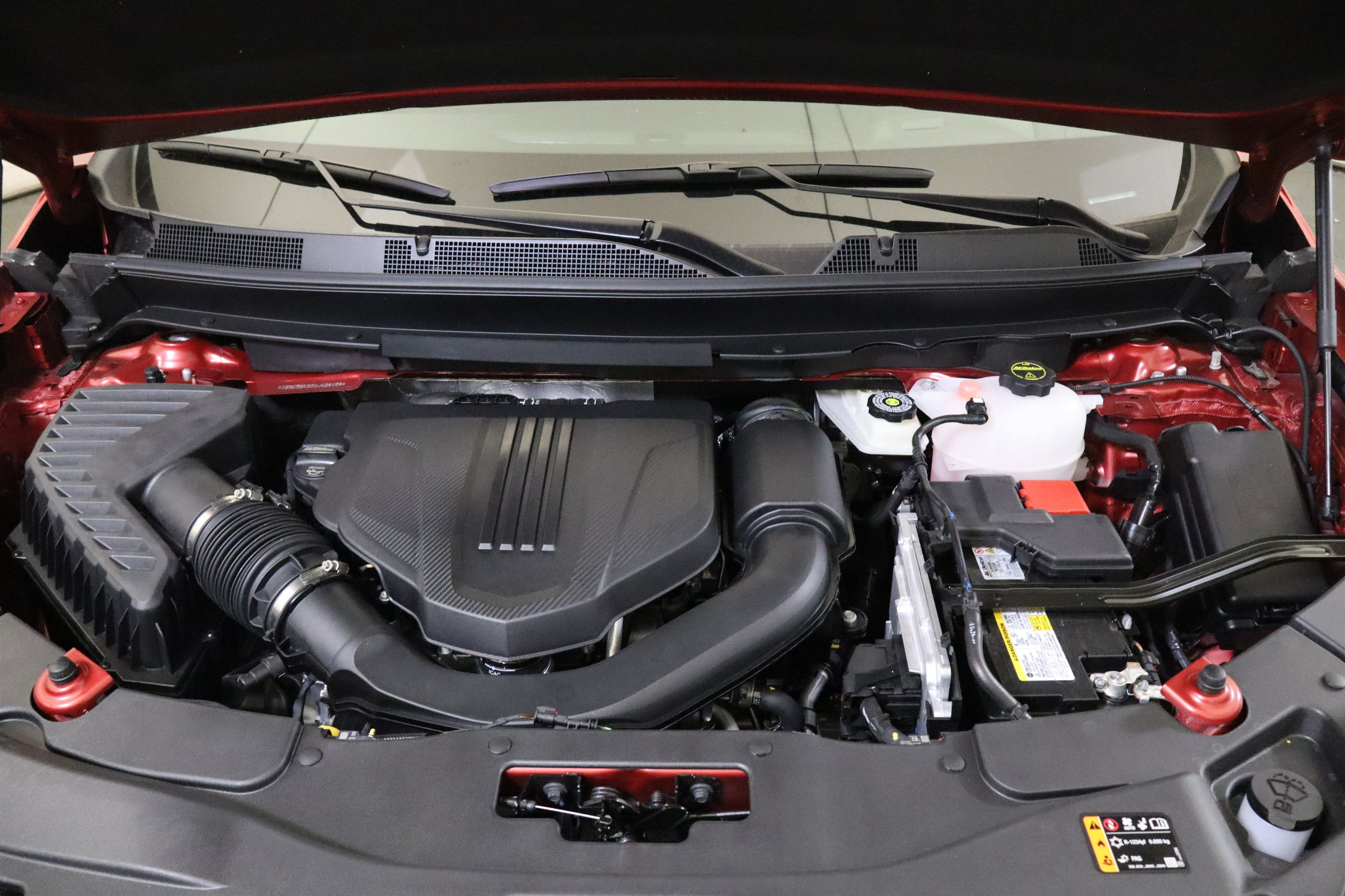 2027 Chevrolet Traverse FWD LT