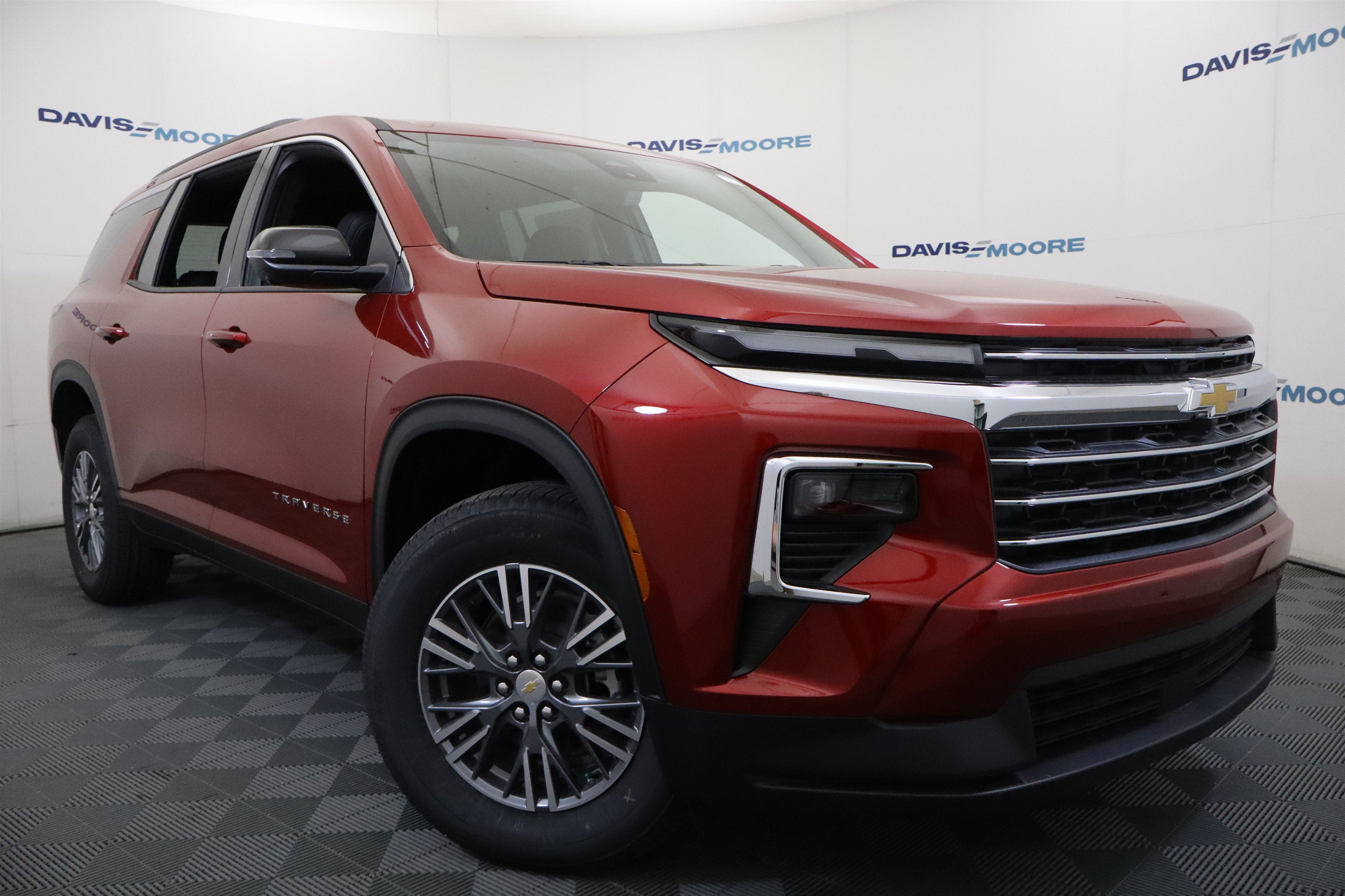 2027 Chevrolet Traverse FWD LT