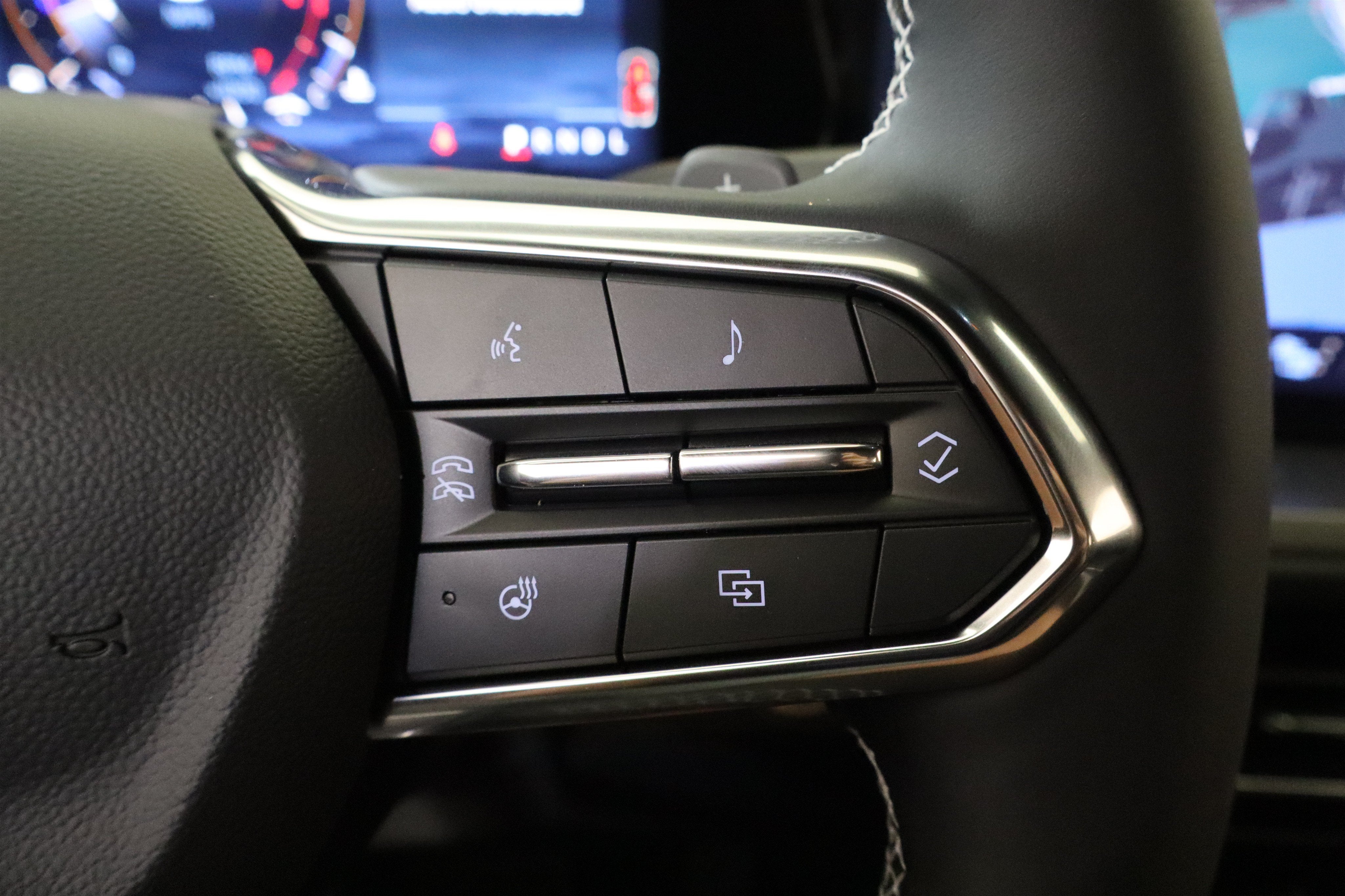 2027 Chevrolet Traverse FWD LT