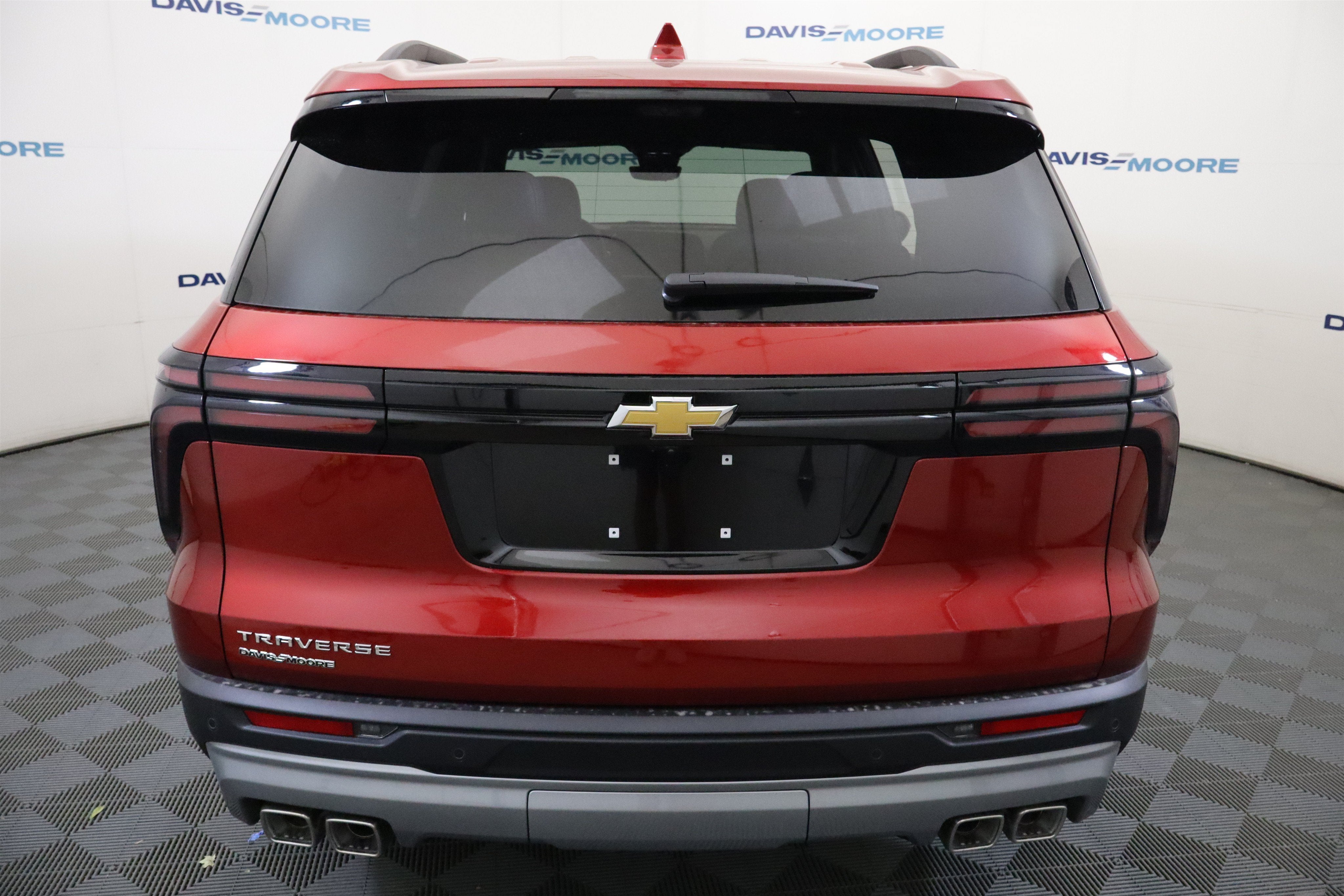 2027 Chevrolet Traverse FWD LT