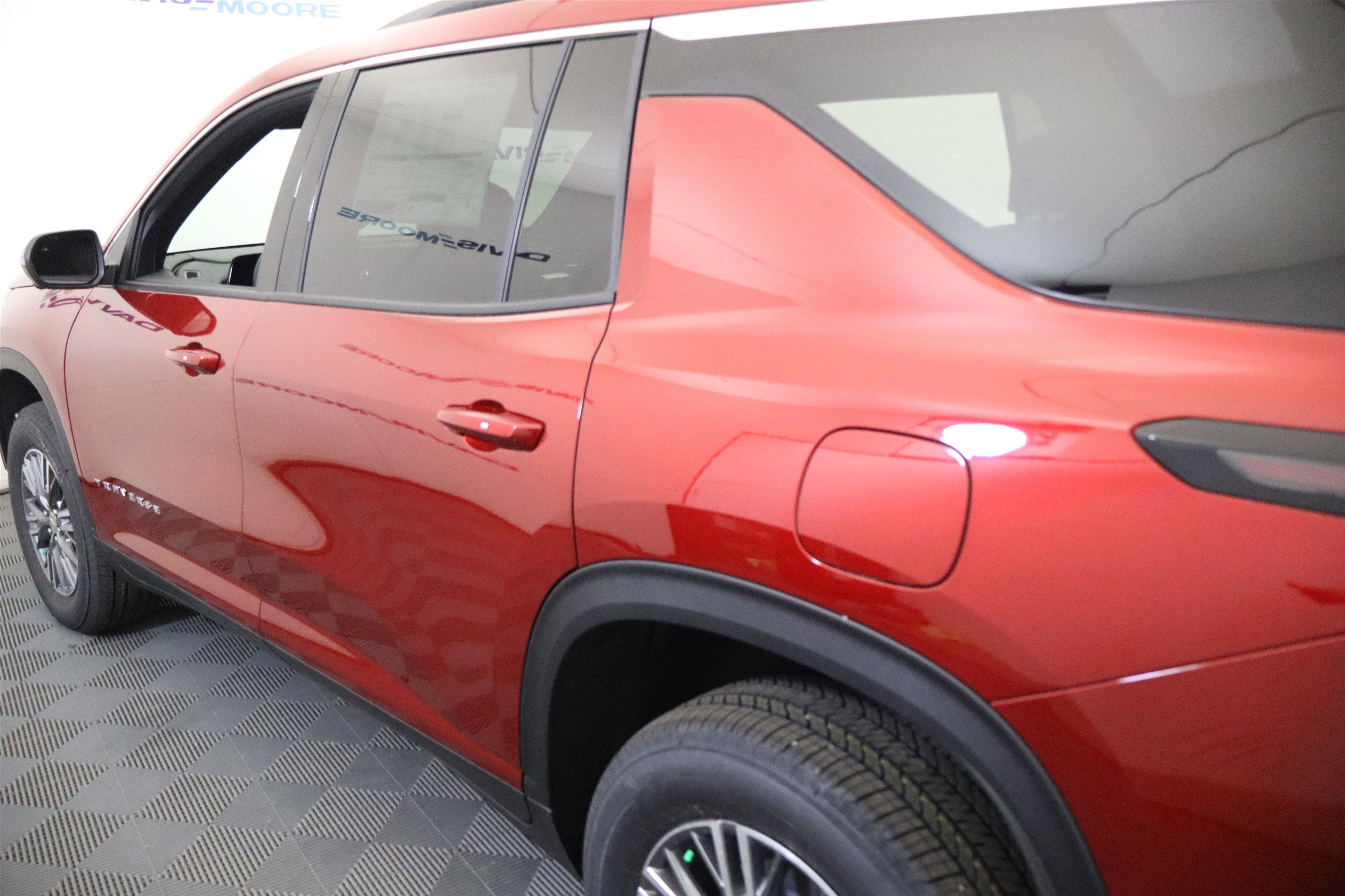 2026 Chevrolet Traverse FWD LT