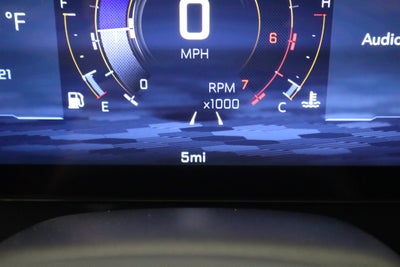 2027 Chevrolet Traverse FWD LT