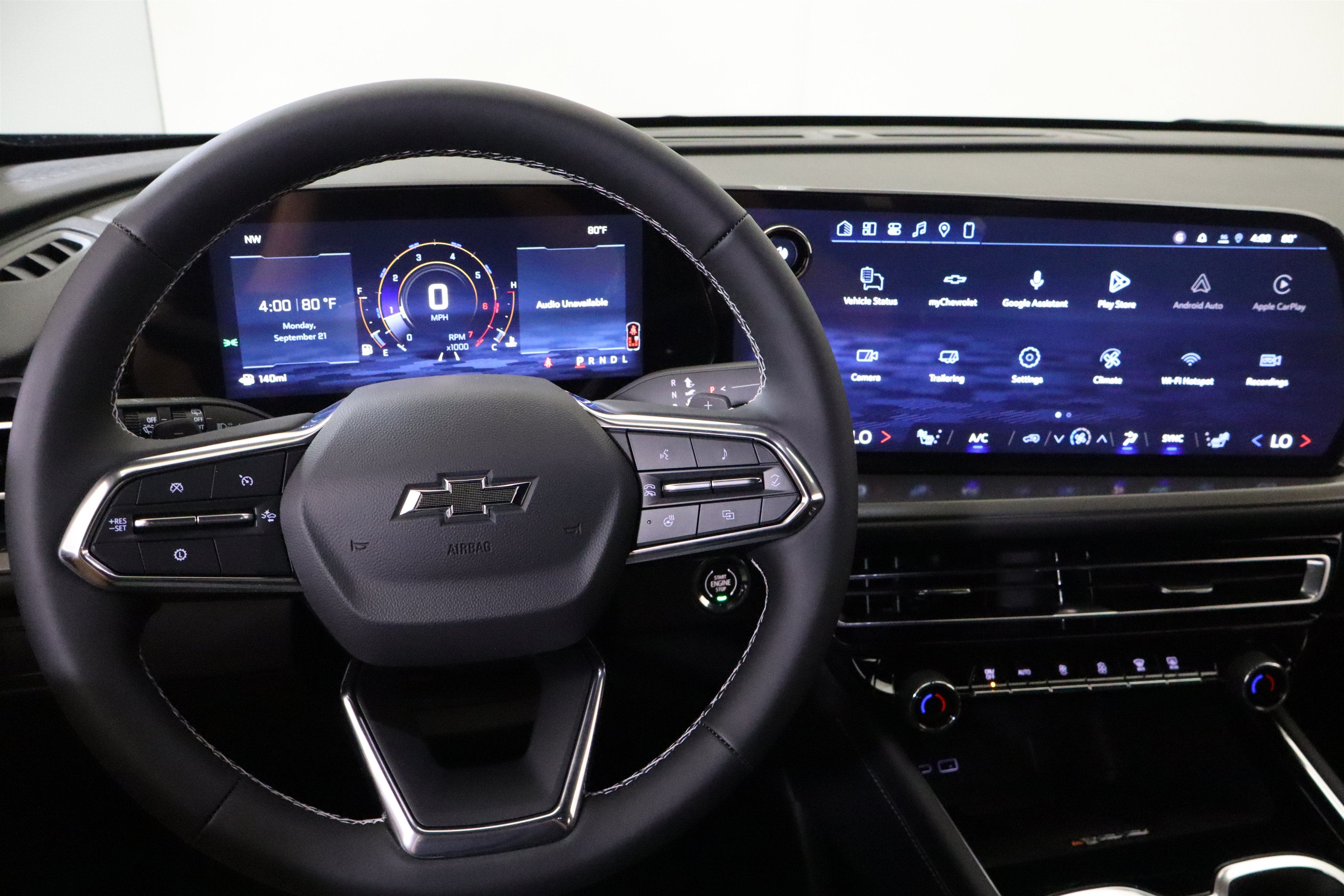 2027 Chevrolet Traverse FWD LT