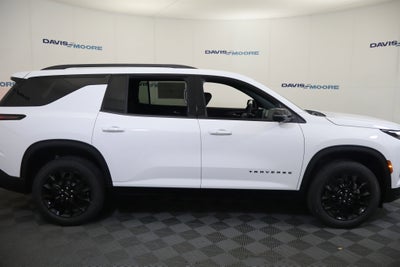 2026 Chevrolet Traverse FWD LT