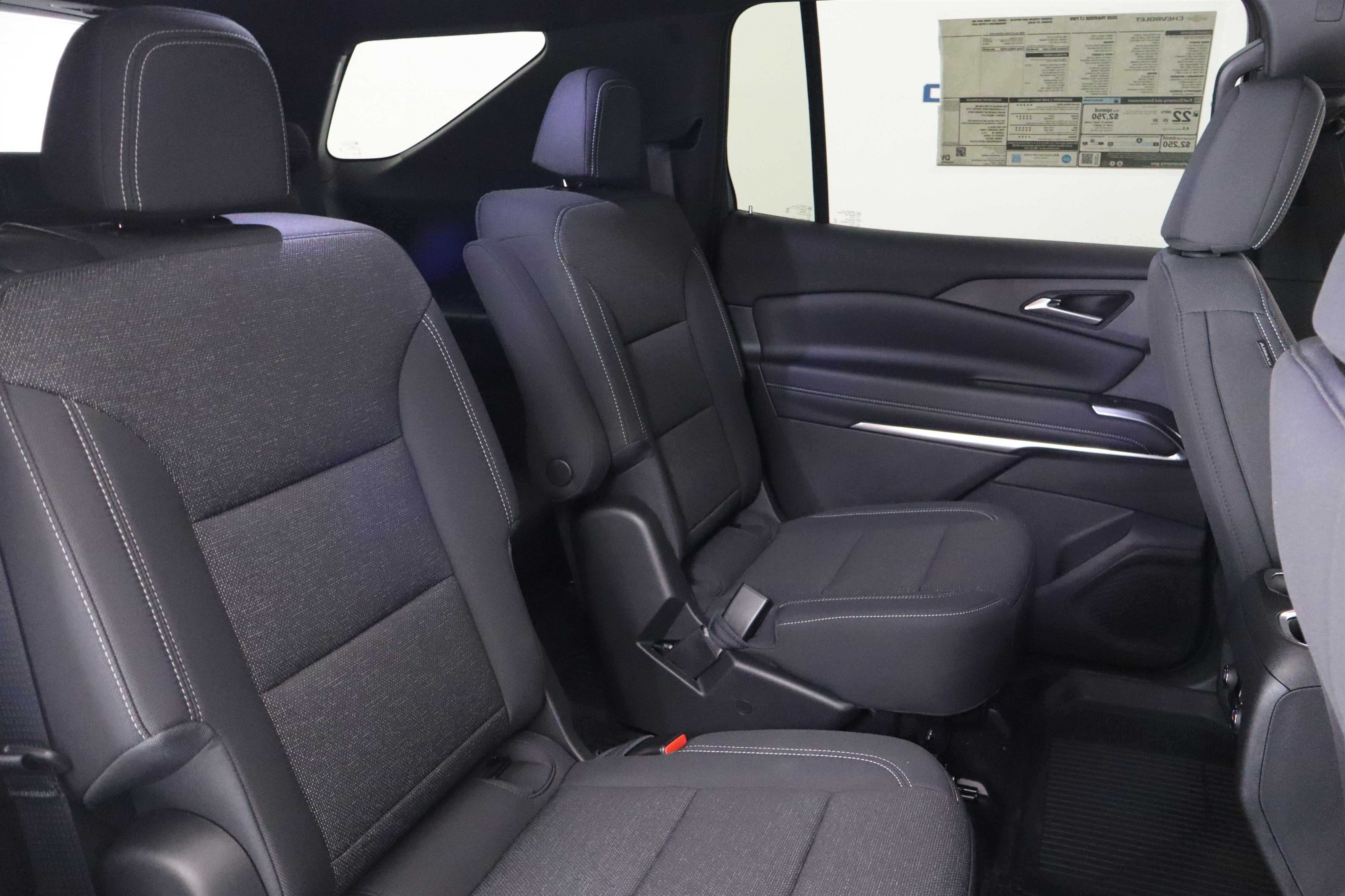 2026 Chevrolet Traverse FWD LT