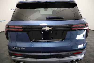 2026 Chevrolet Traverse FWD LT