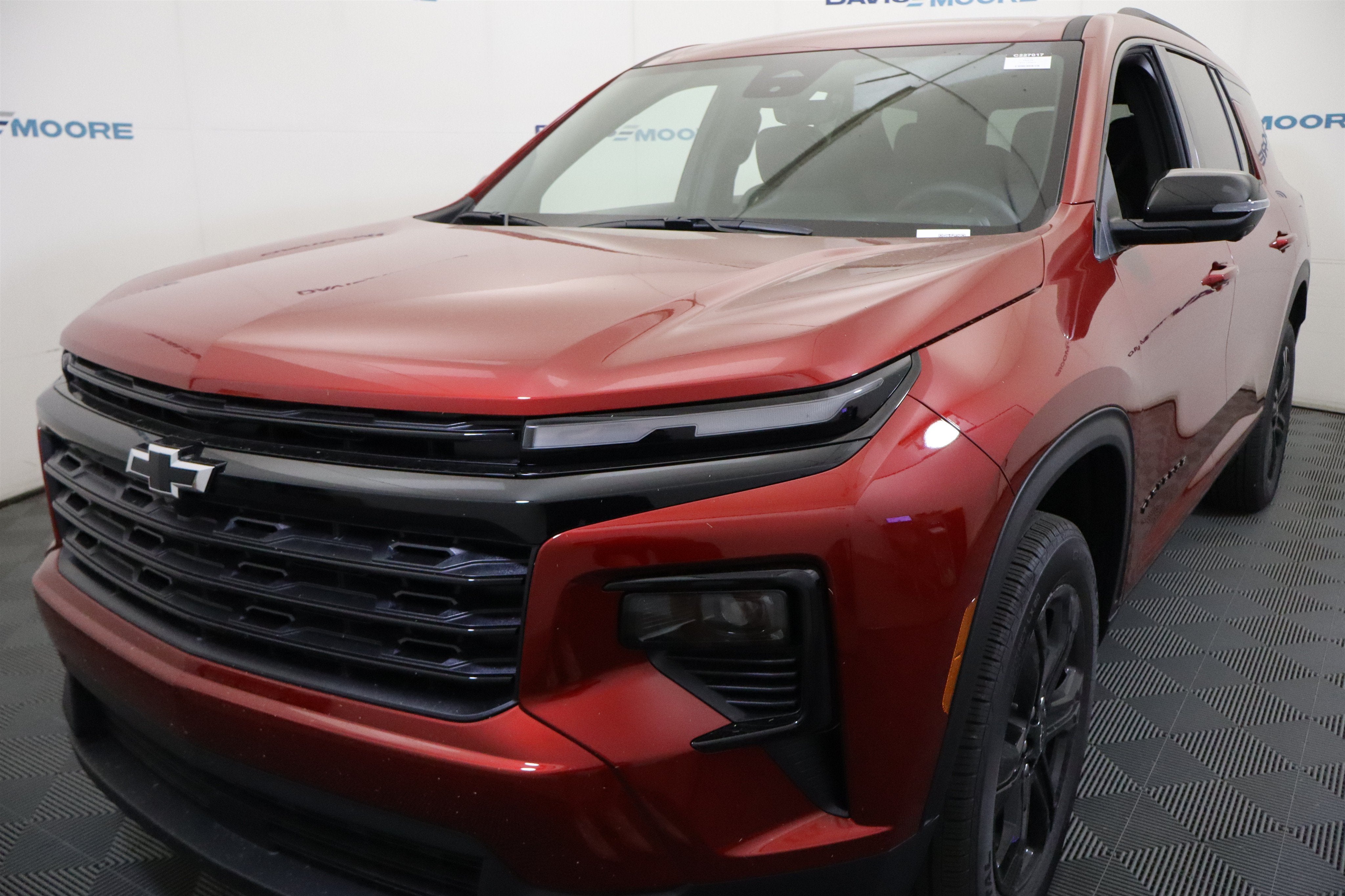 2027 Chevrolet Traverse FWD LT