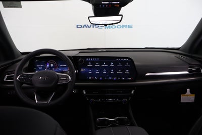 2027 Chevrolet Traverse FWD LT