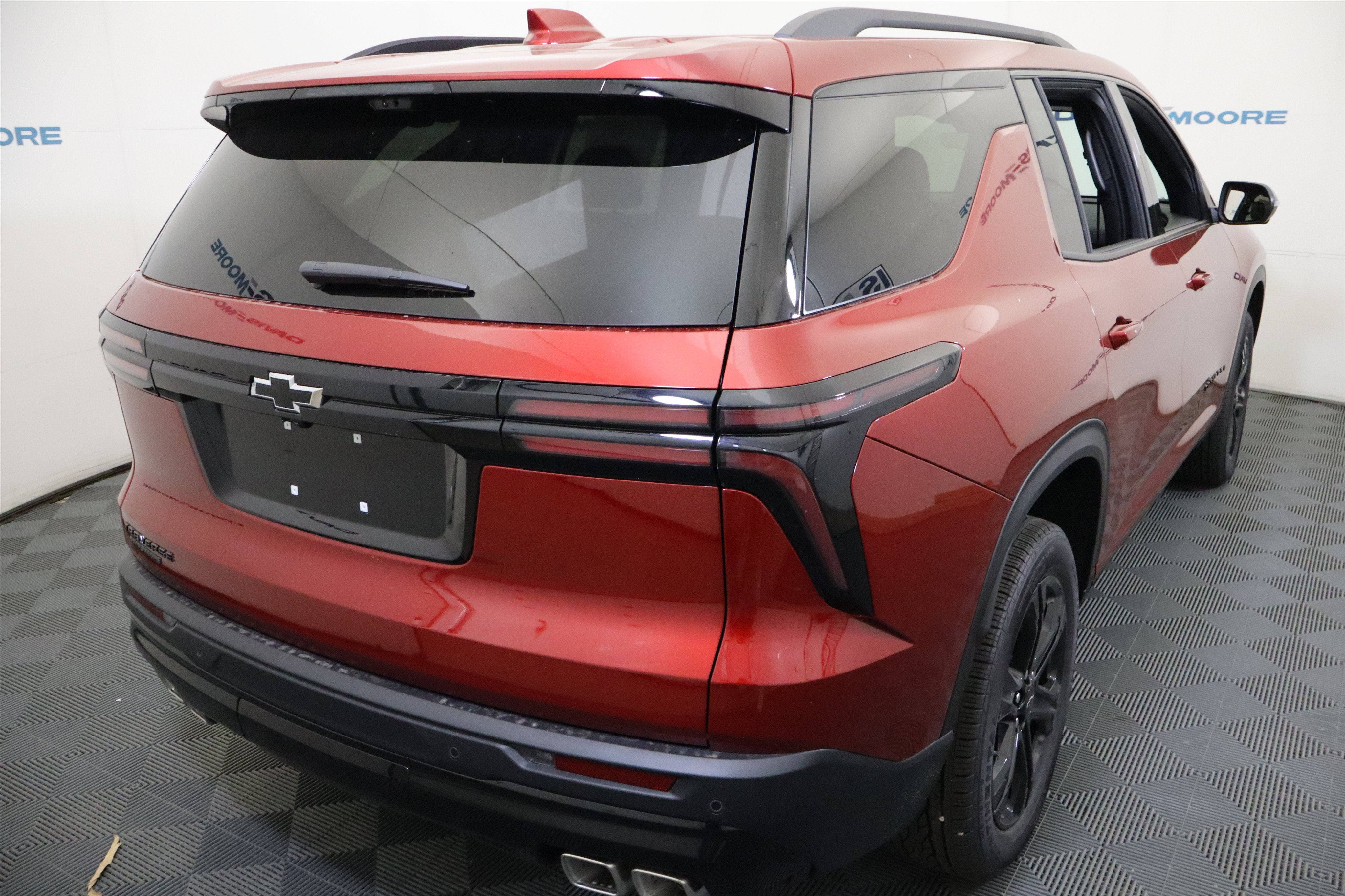 2027 Chevrolet Traverse FWD LT