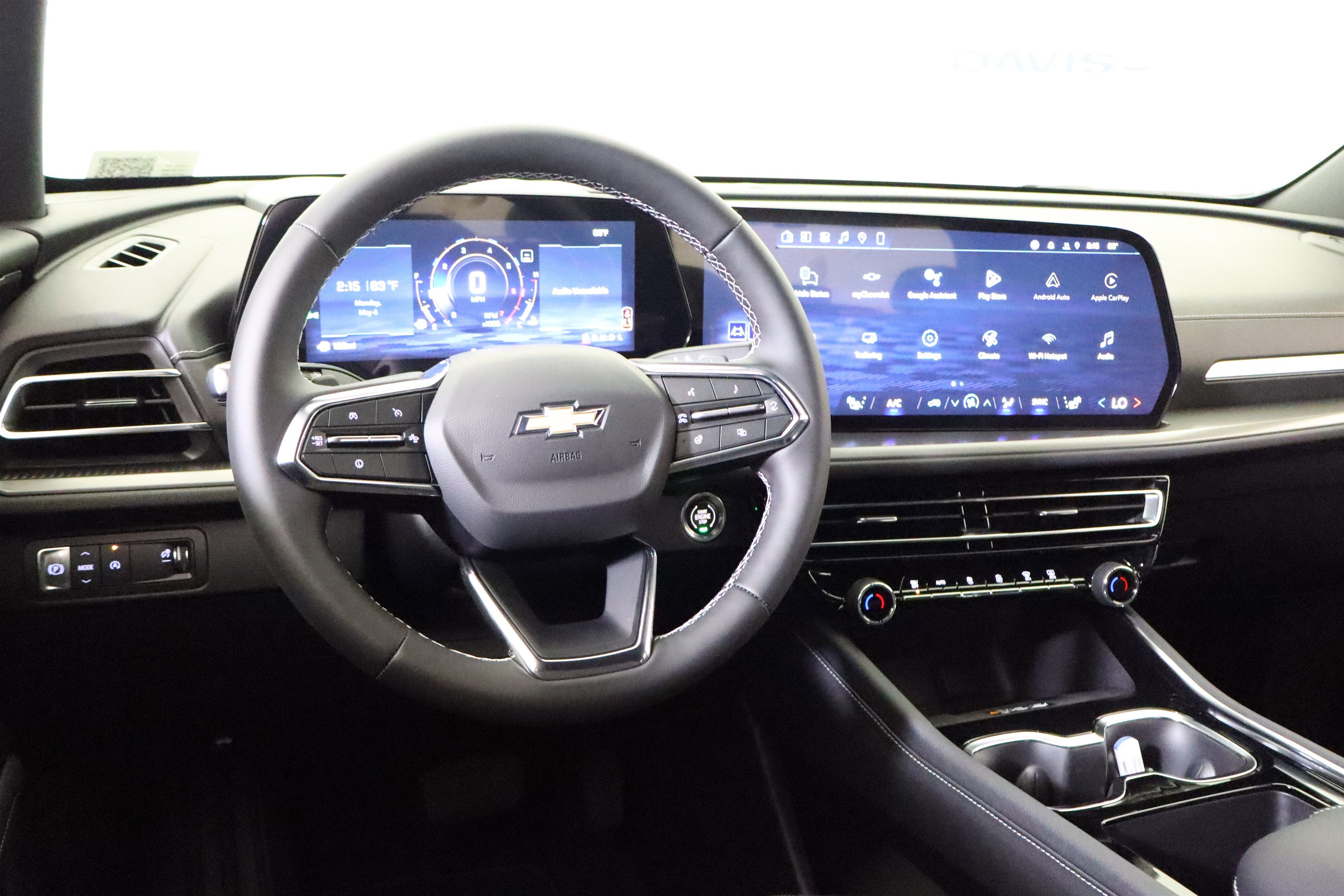 2026 Chevrolet Traverse FWD LT