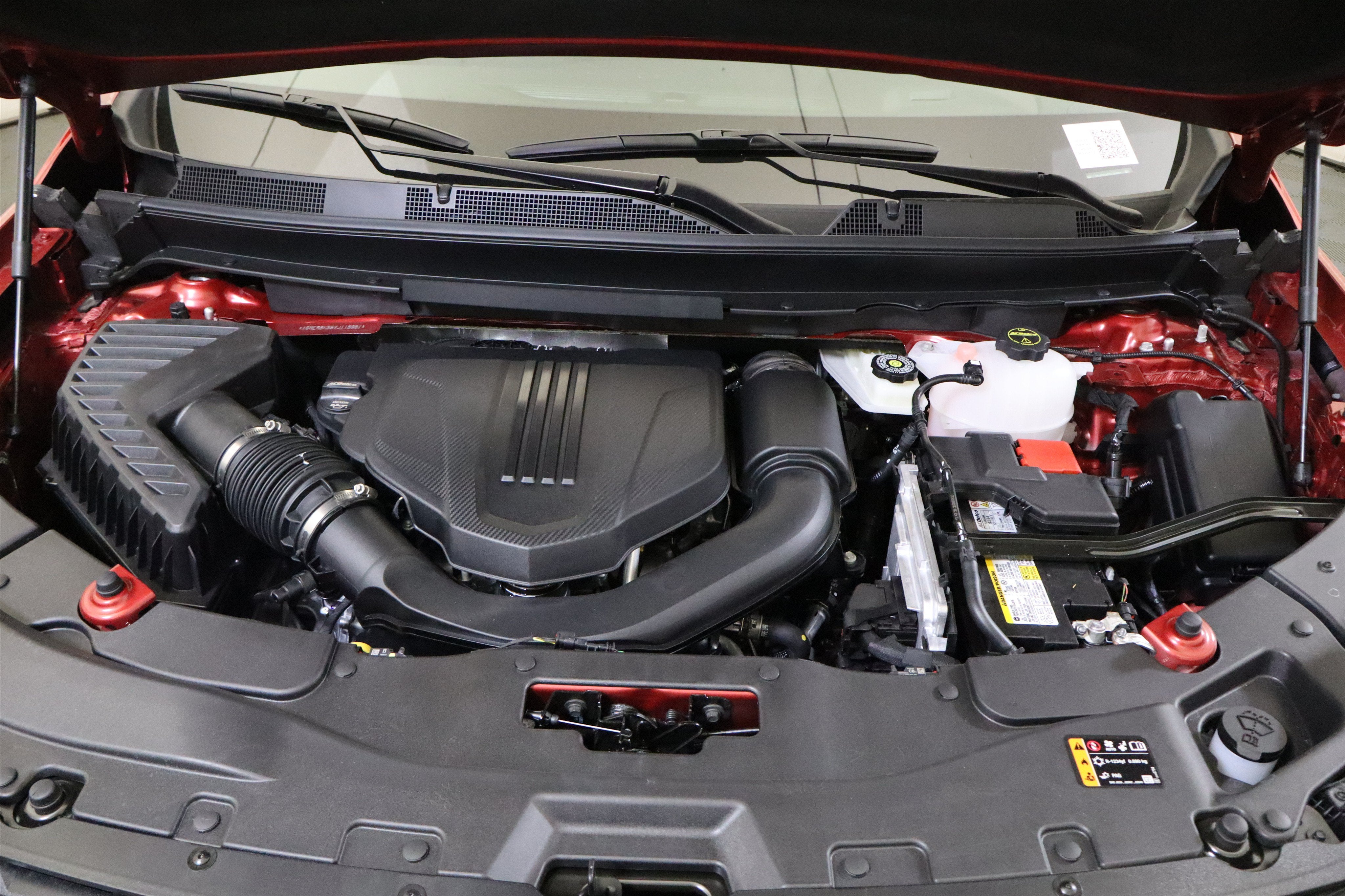 2027 Chevrolet Traverse FWD LT